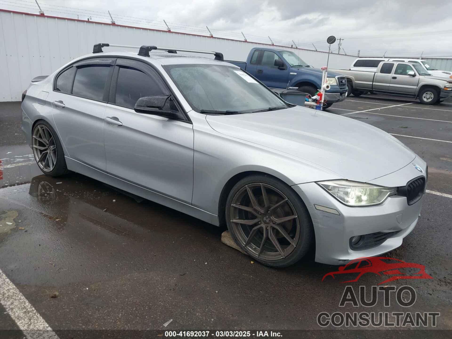 BMW 328I 2014 - WBA3C1C58EK105766