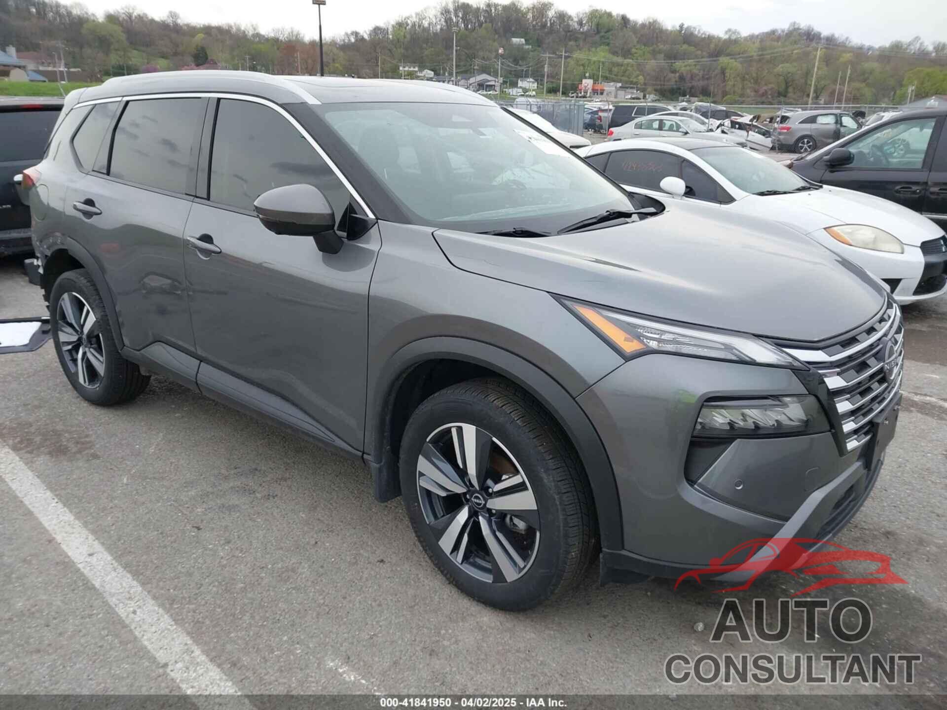 NISSAN ROGUE 2024 - 5N1BT3CB8RC720197
