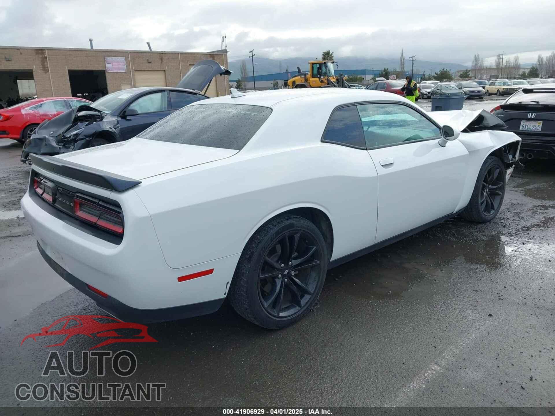 DODGE CHALLENGER 2018 - 2C3CDZAG5JH297155