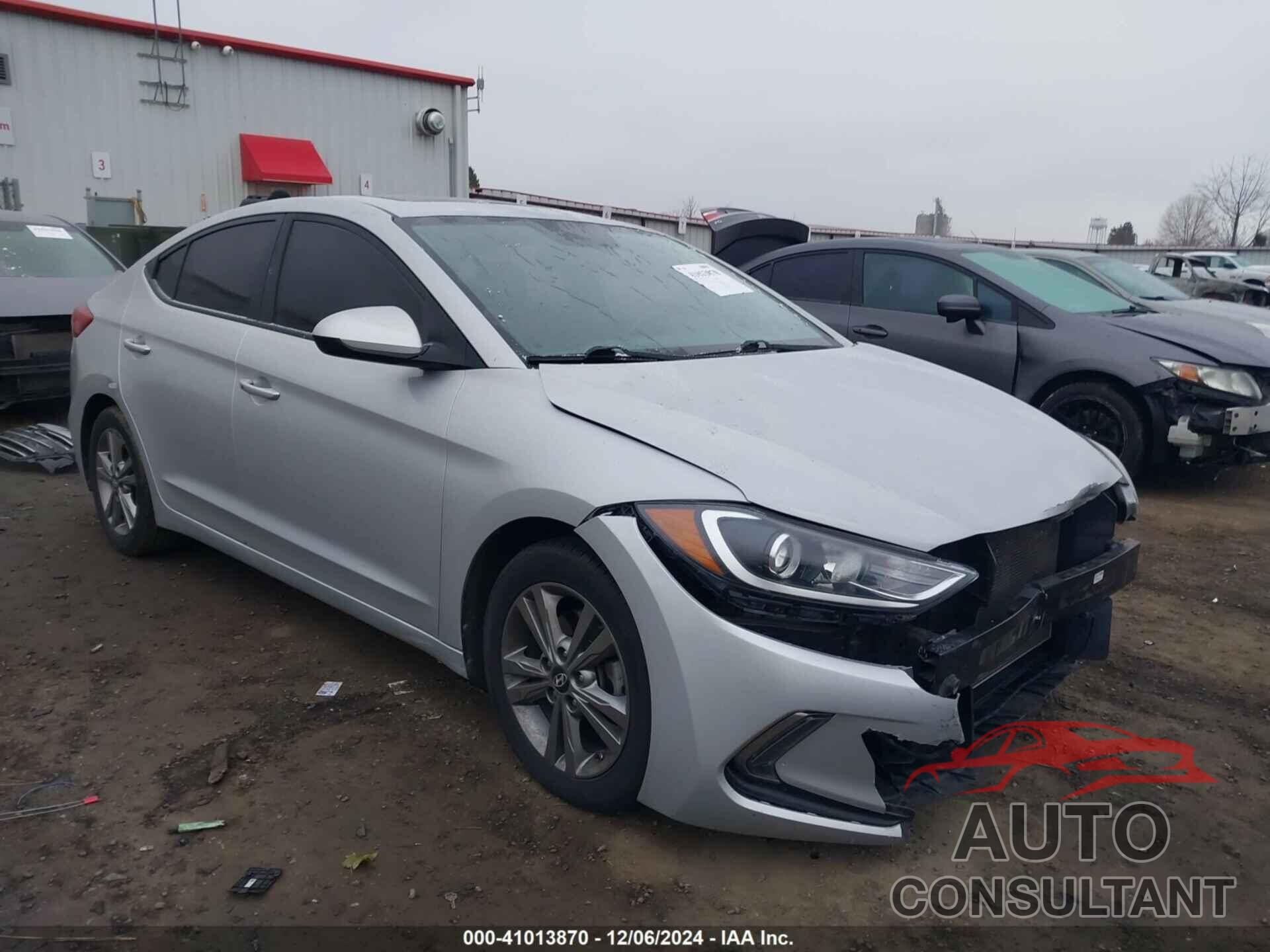 HYUNDAI ELANTRA 2017 - KMHD84LF2HU246971
