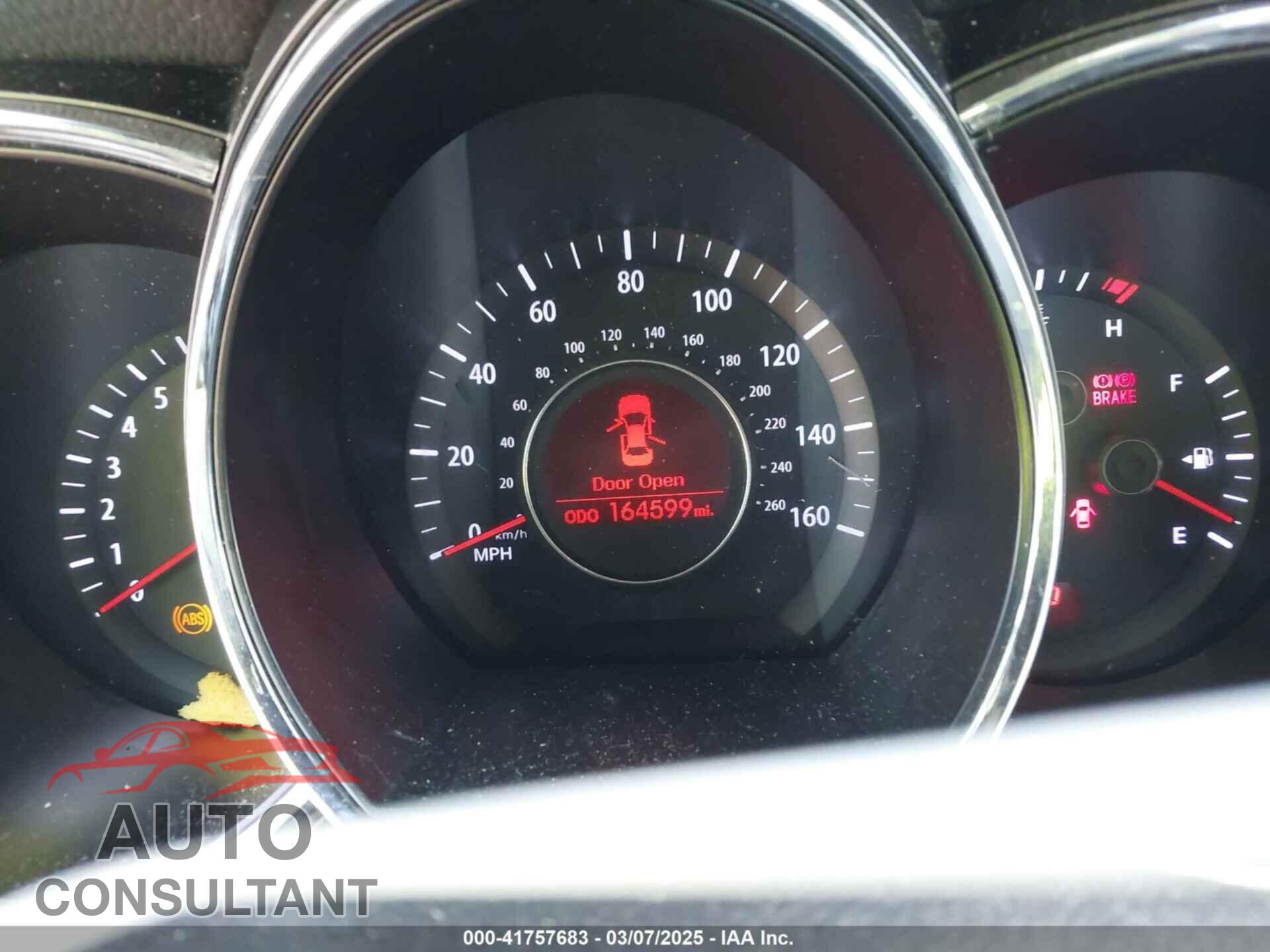 KIA OPTIMA 2011 - KNAGM4A71B5123220