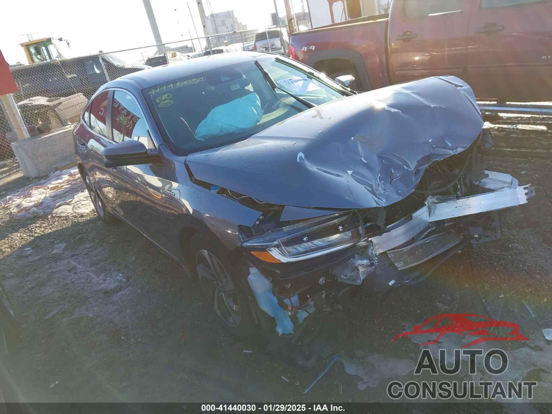 HONDA INSIGHT 2019 - 19XZE4F5XKE003775