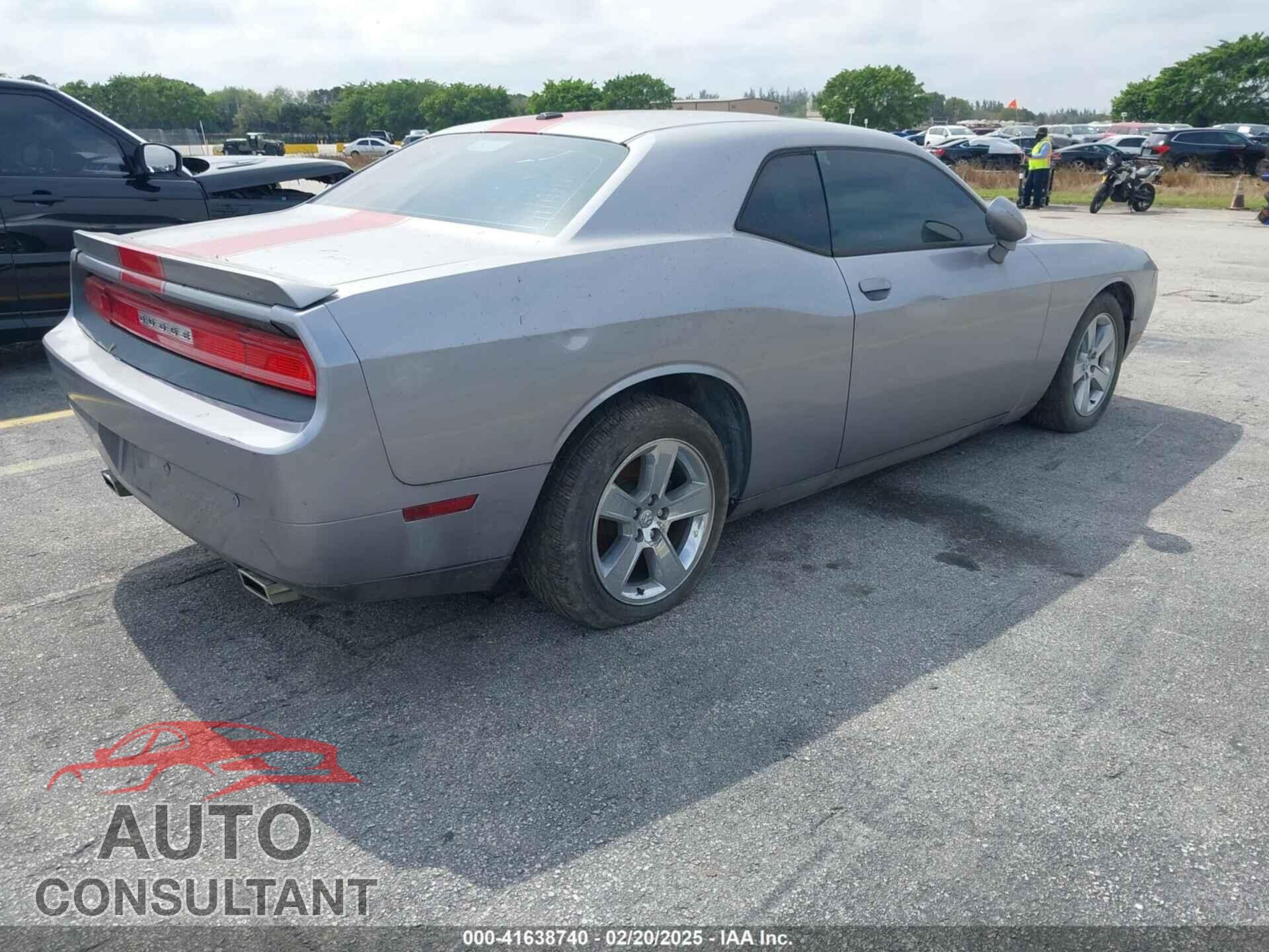 DODGE CHALLENGER 2013 - 2C3CDYAG7DH611273