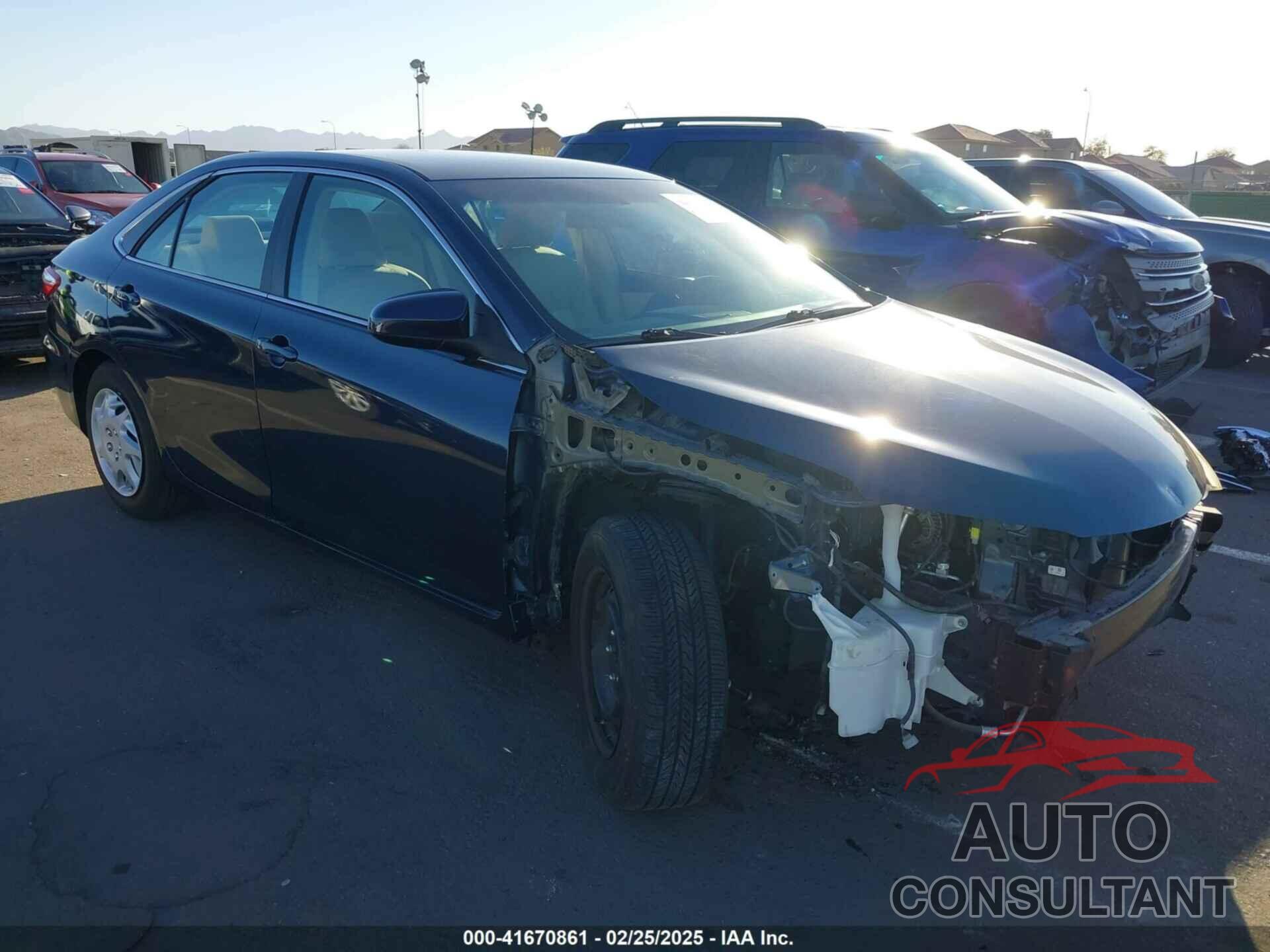 TOYOTA CAMRY 2015 - 4T4BF1FK3FR479670