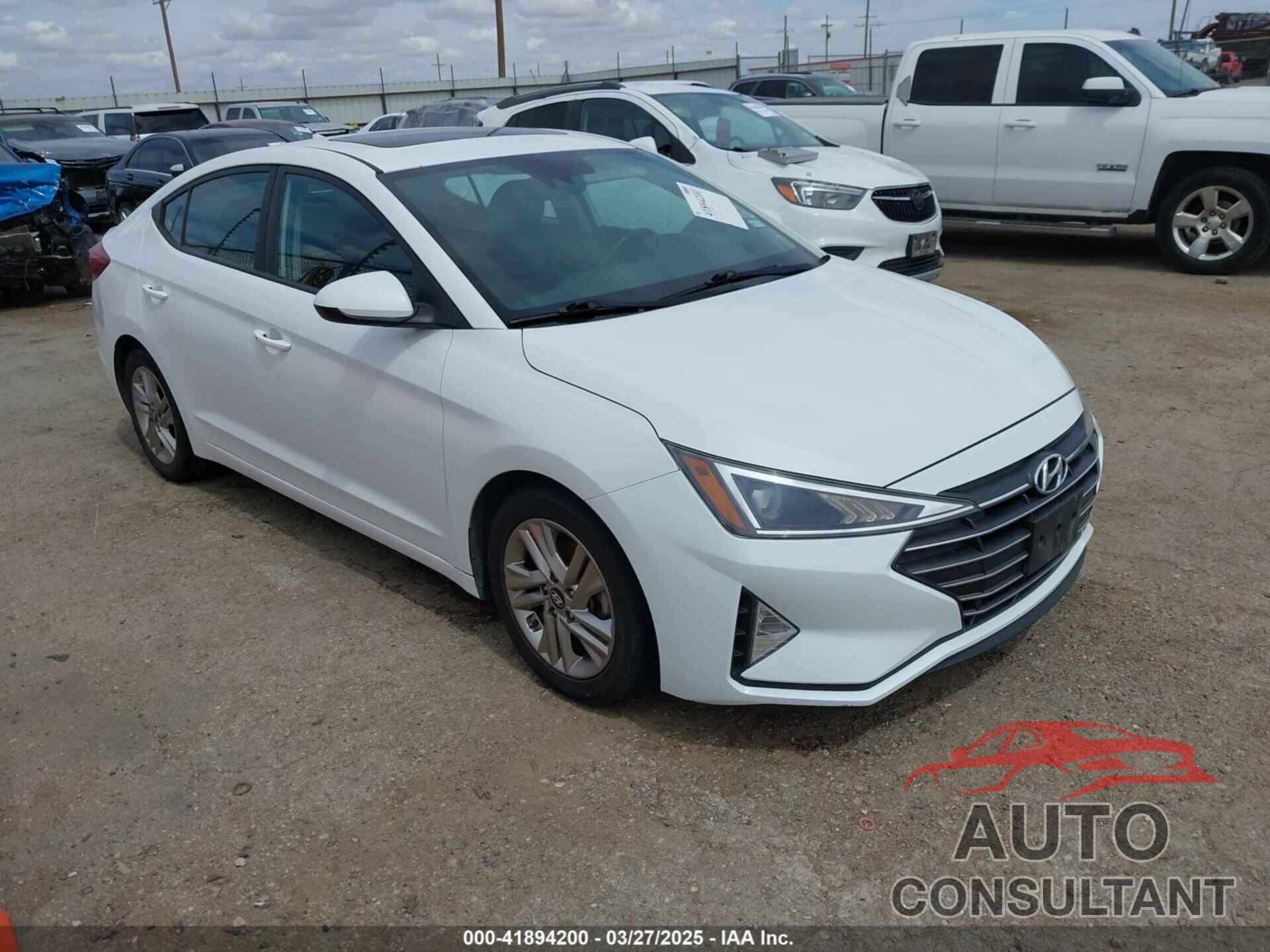 HYUNDAI ELANTRA 2019 - 5NPD84LF7KH462434