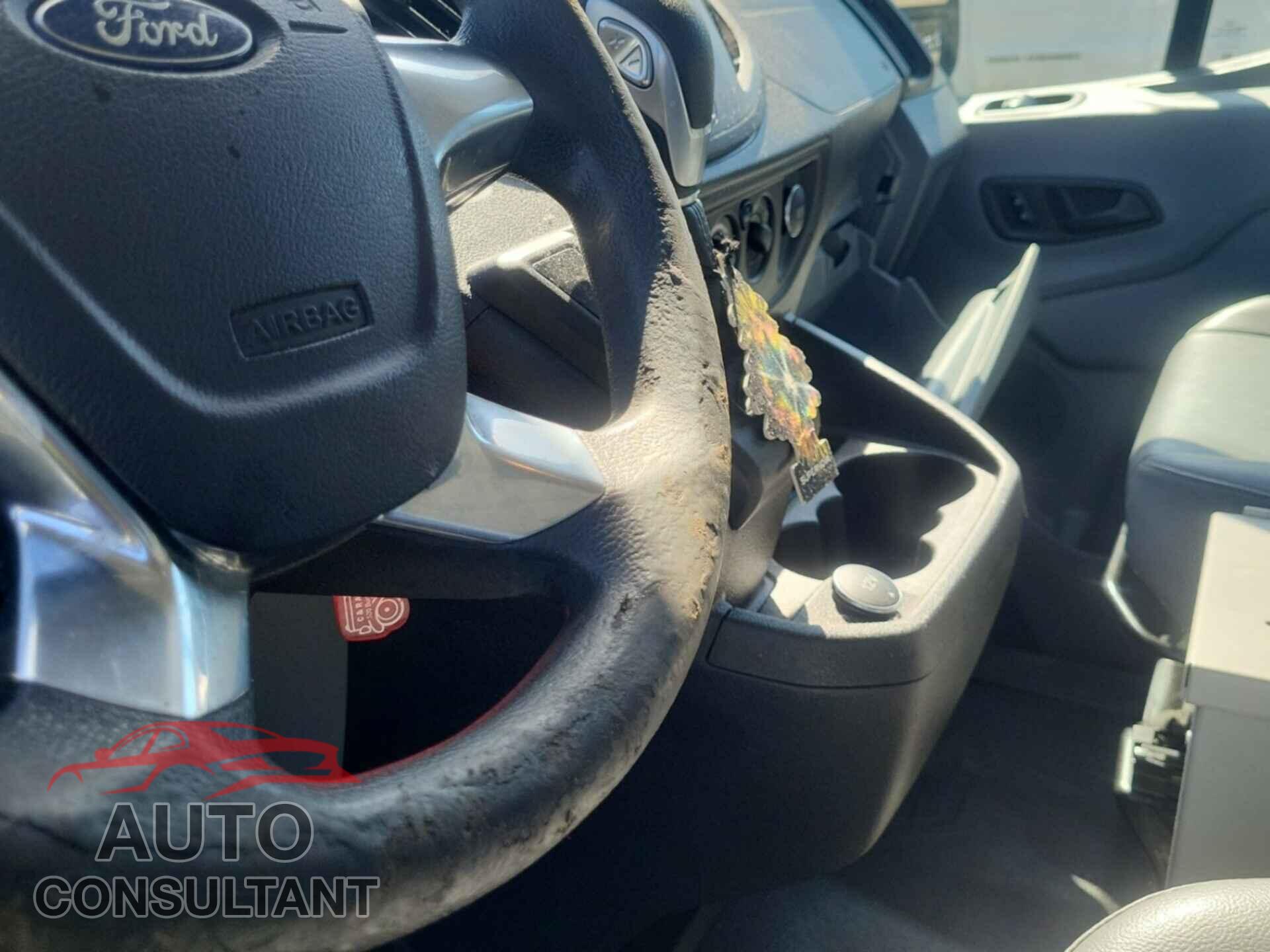 FORD TRANSIT-150 2017 - 1FTYE1YM2HKA82251