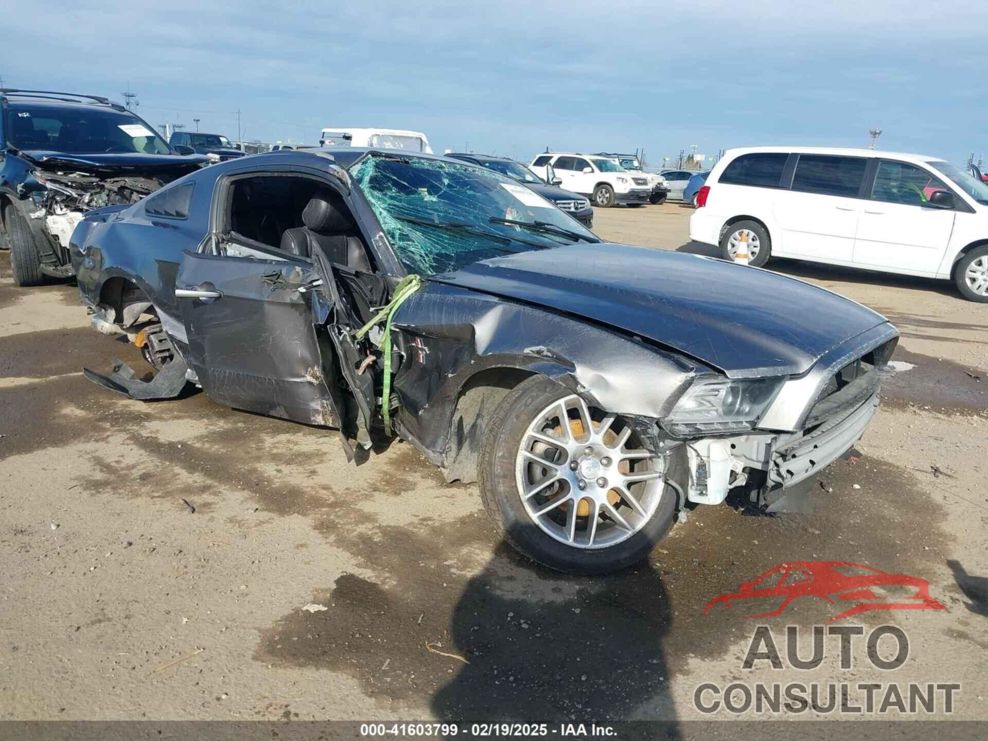 FORD MUSTANG 2014 - 1ZVBP8AM2E5275140