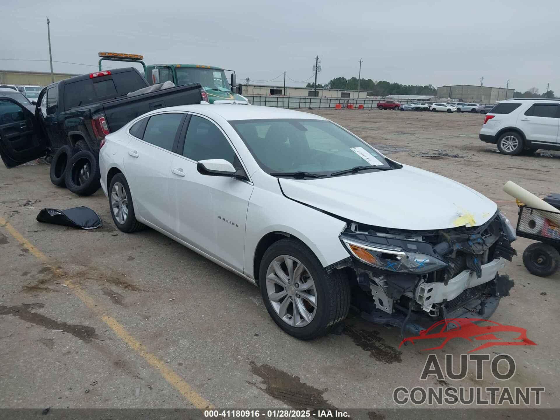 CHEVROLET MALIBU 2020 - 1G1ZD5ST5LF083614