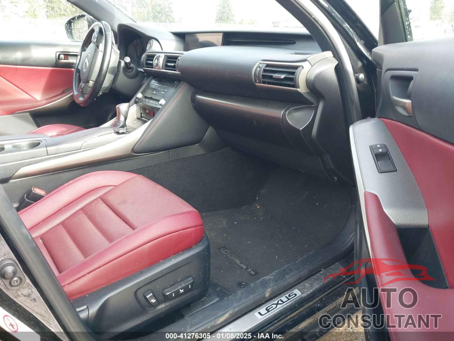 LEXUS IS 350 2017 - JTHBE1D27H5030069