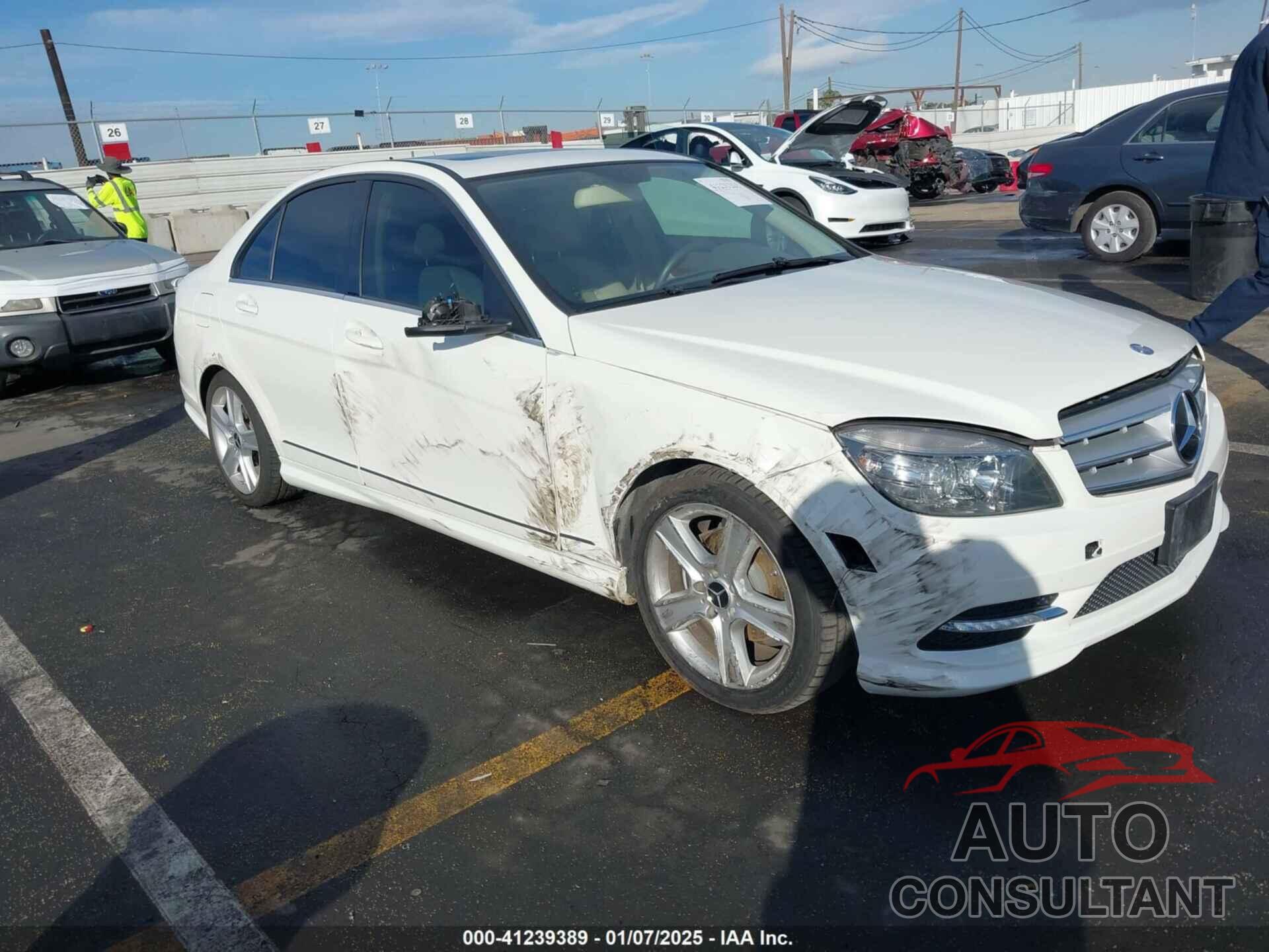 MERCEDES-BENZ C 300 2011 - WDDGF5EB6BA451361