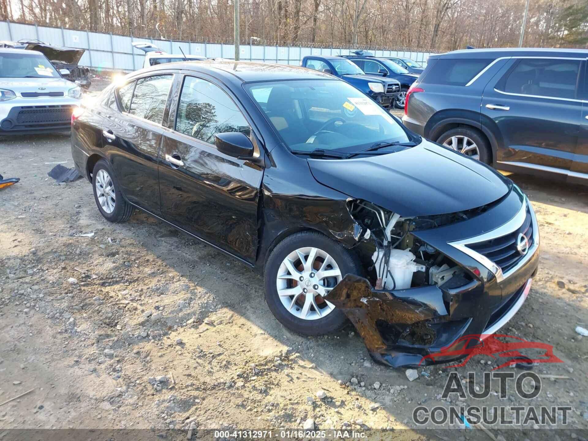 NISSAN VERSA 2018 - 3N1CN7AP8JL868709