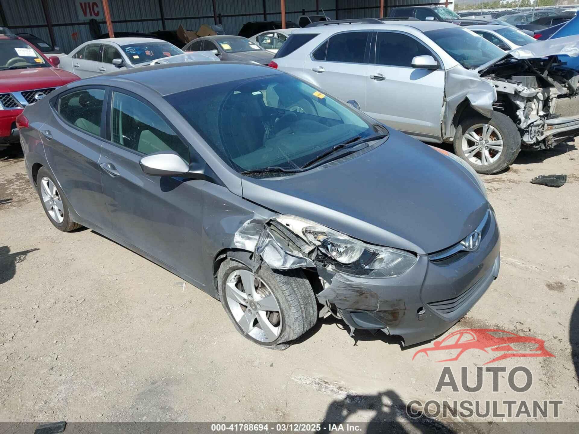 HYUNDAI ELANTRA 2013 - 5NPDH4AE6DH357199