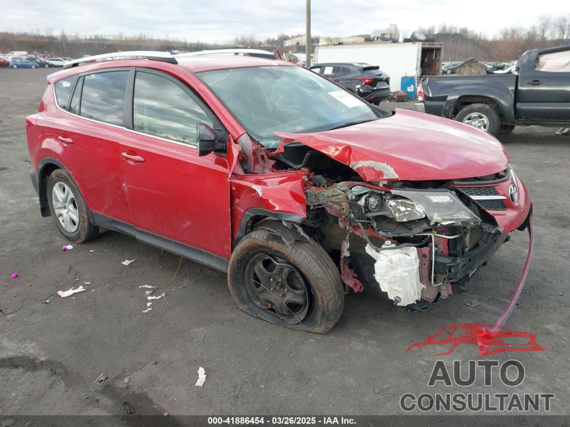 TOYOTA RAV4 2015 - JTMBFREV0FD125632