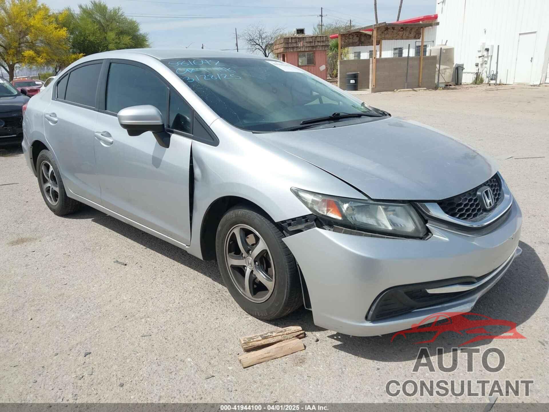 HONDA CIVIC 2015 - 2HGFB2F74FH557519