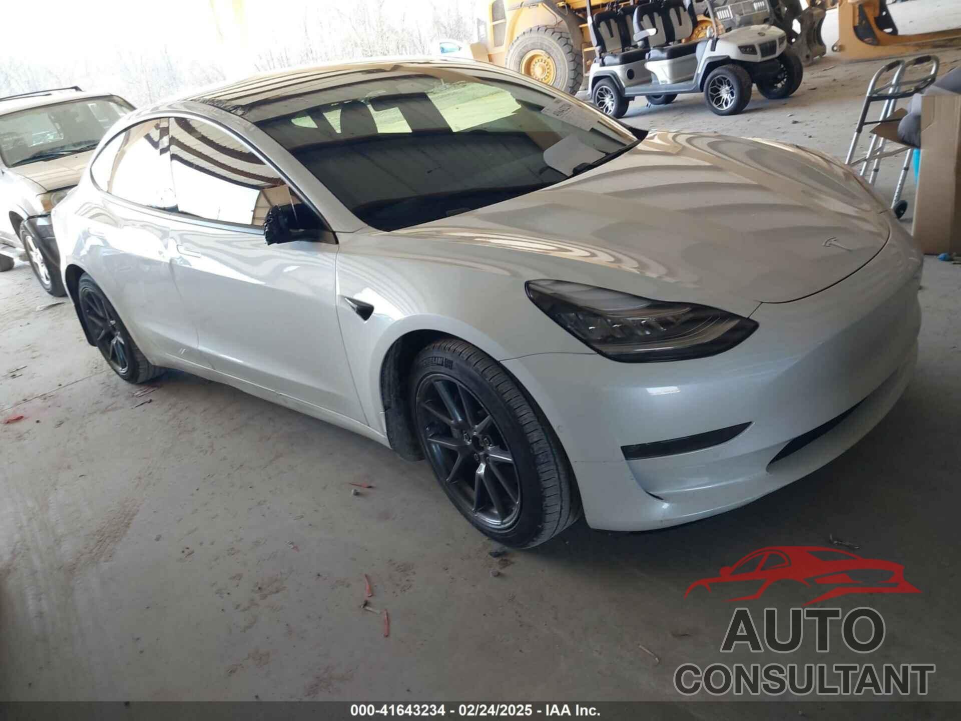 TESLA MODEL 3 2021 - 5YJ3E1EB1MF852881