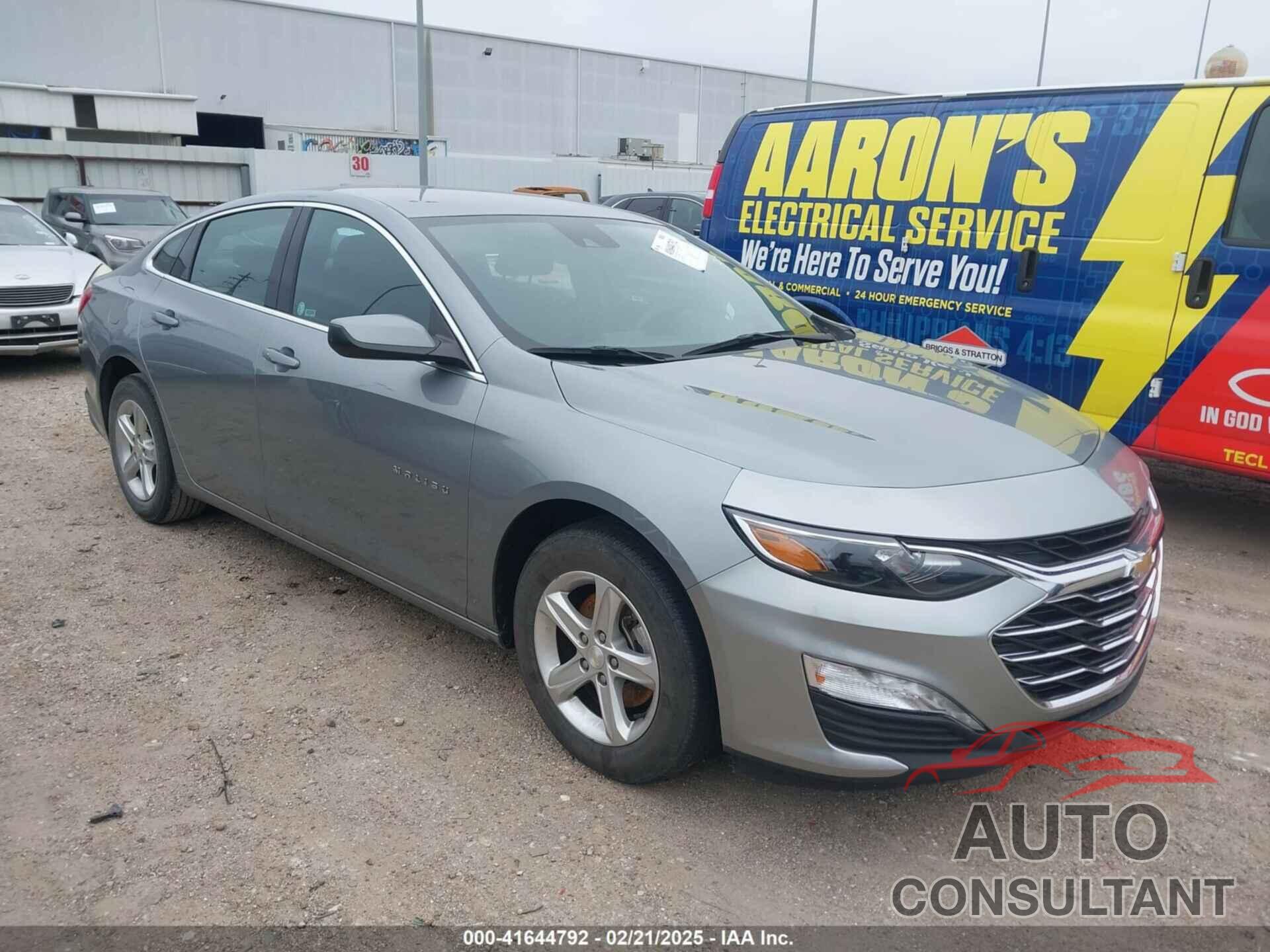 CHEVROLET MALIBU 2023 - 1G1ZD5ST0PF203860