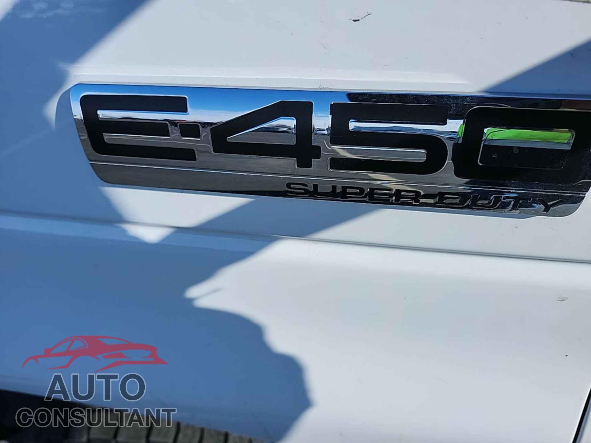 FORD E-450 CUTAWAY 2018 - 1FDXE4FS9JDC21764