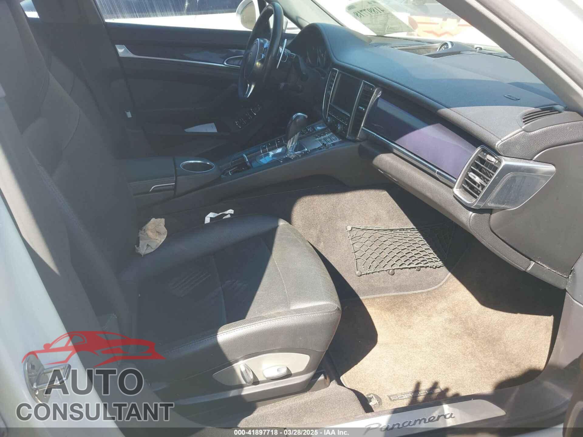 PORSCHE PANAMERA 2014 - WP0AA2A76EL010143
