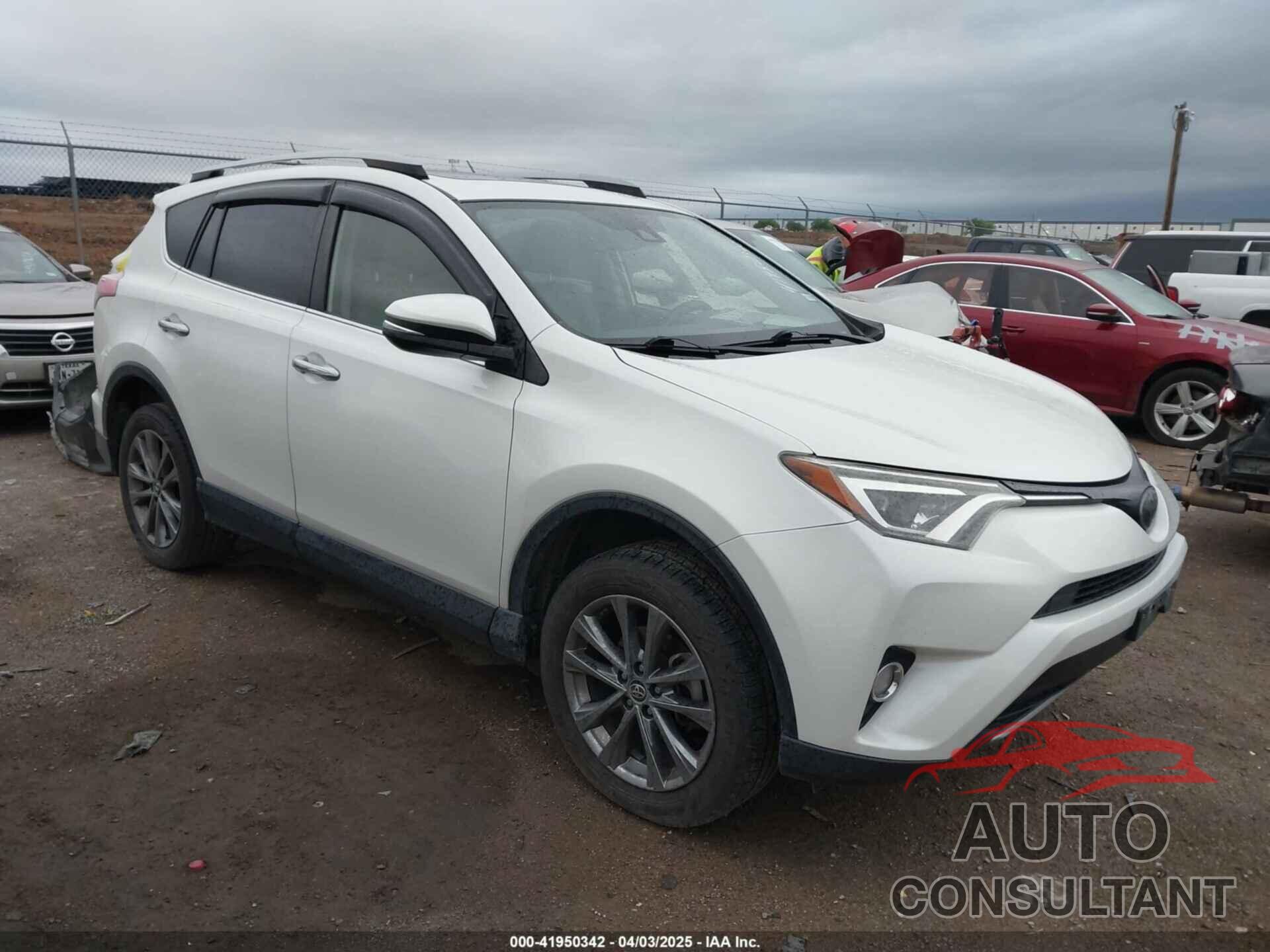 TOYOTA RAV4 2018 - JTMYFREV6JJ207448