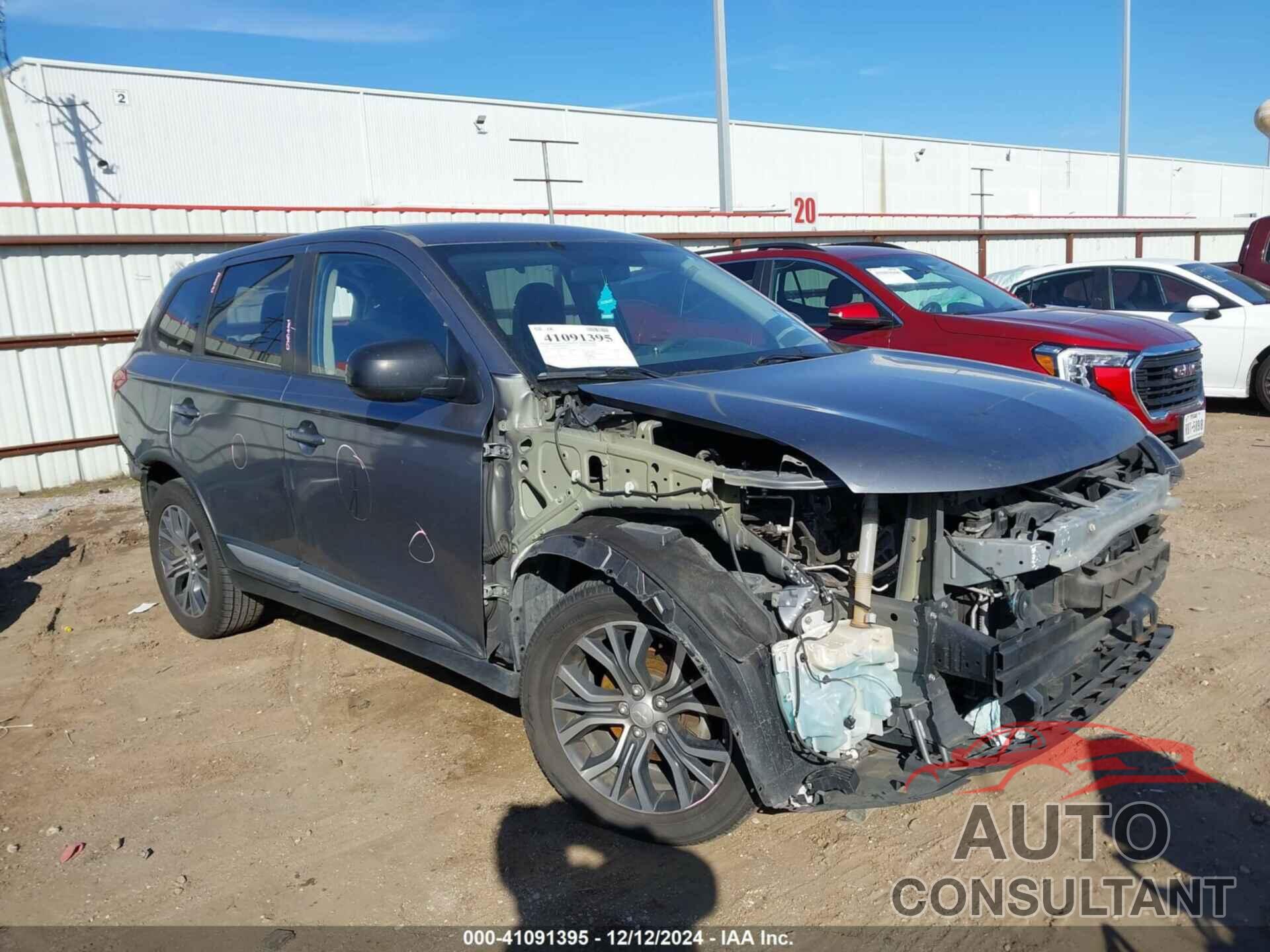 MITSUBISHI OUTLANDER 2018 - JA4AD2A39JJ002364