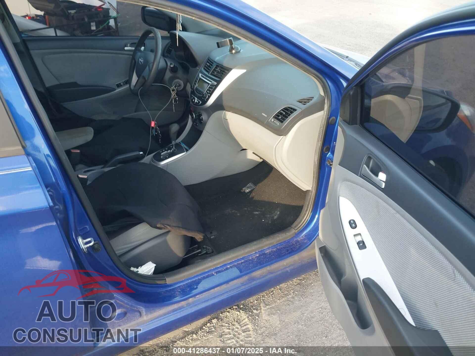 HYUNDAI ACCENT 2013 - KMHCT4AE3DU500217