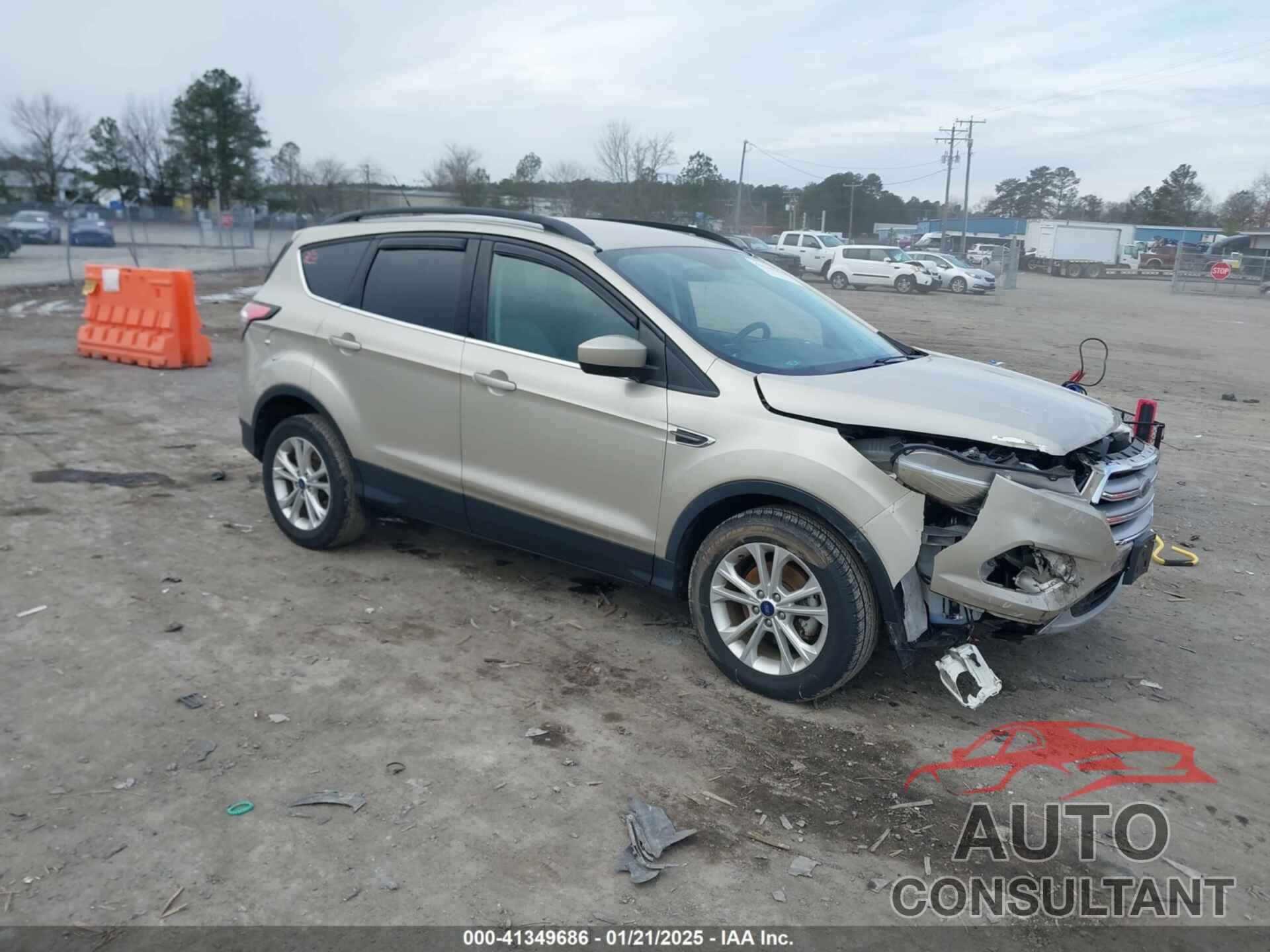 FORD ESCAPE 2018 - 1FMCU0HD2JUC45302
