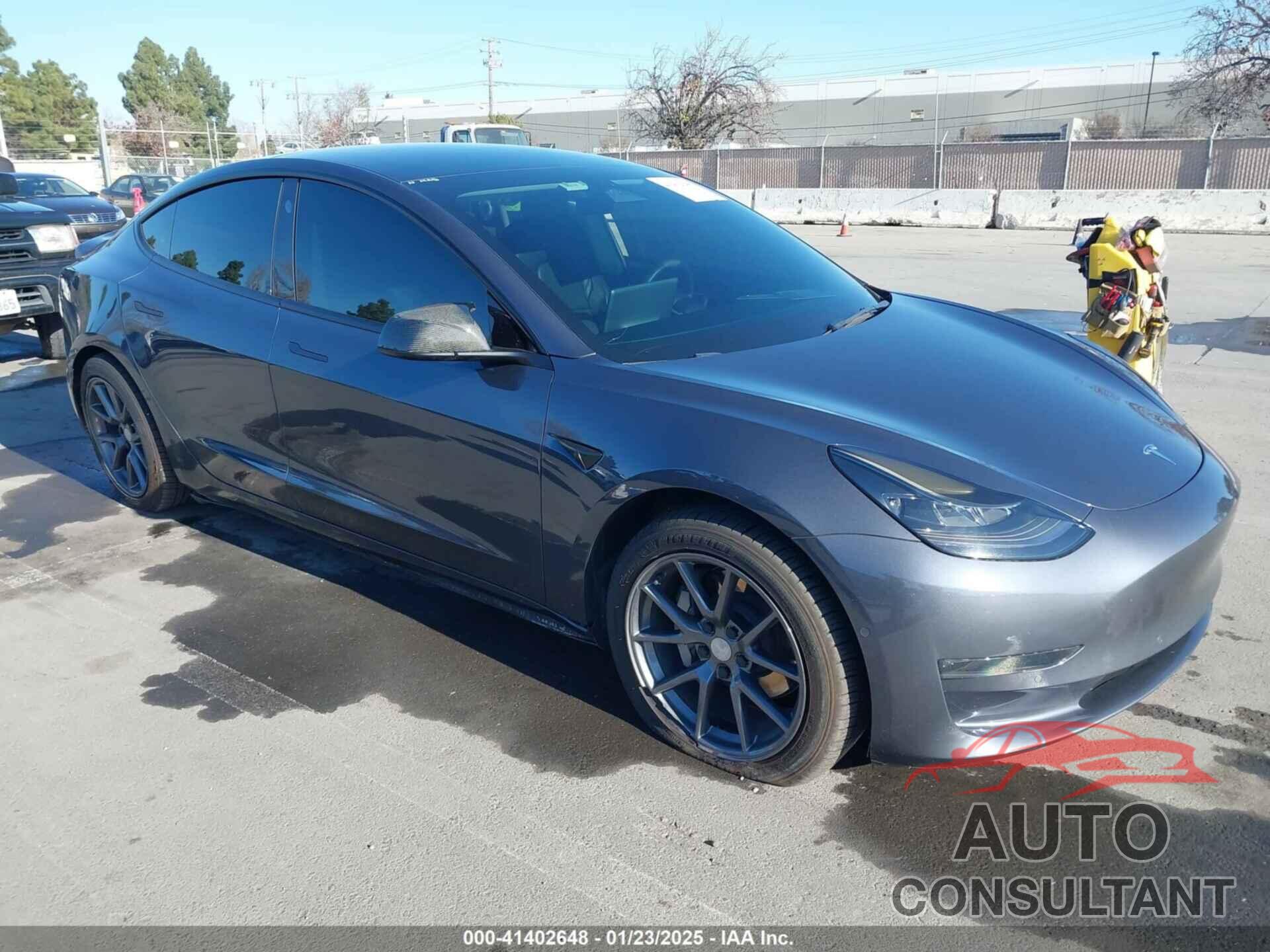 TESLA MODEL 3 2022 - 5YJ3E1EB1NF360837