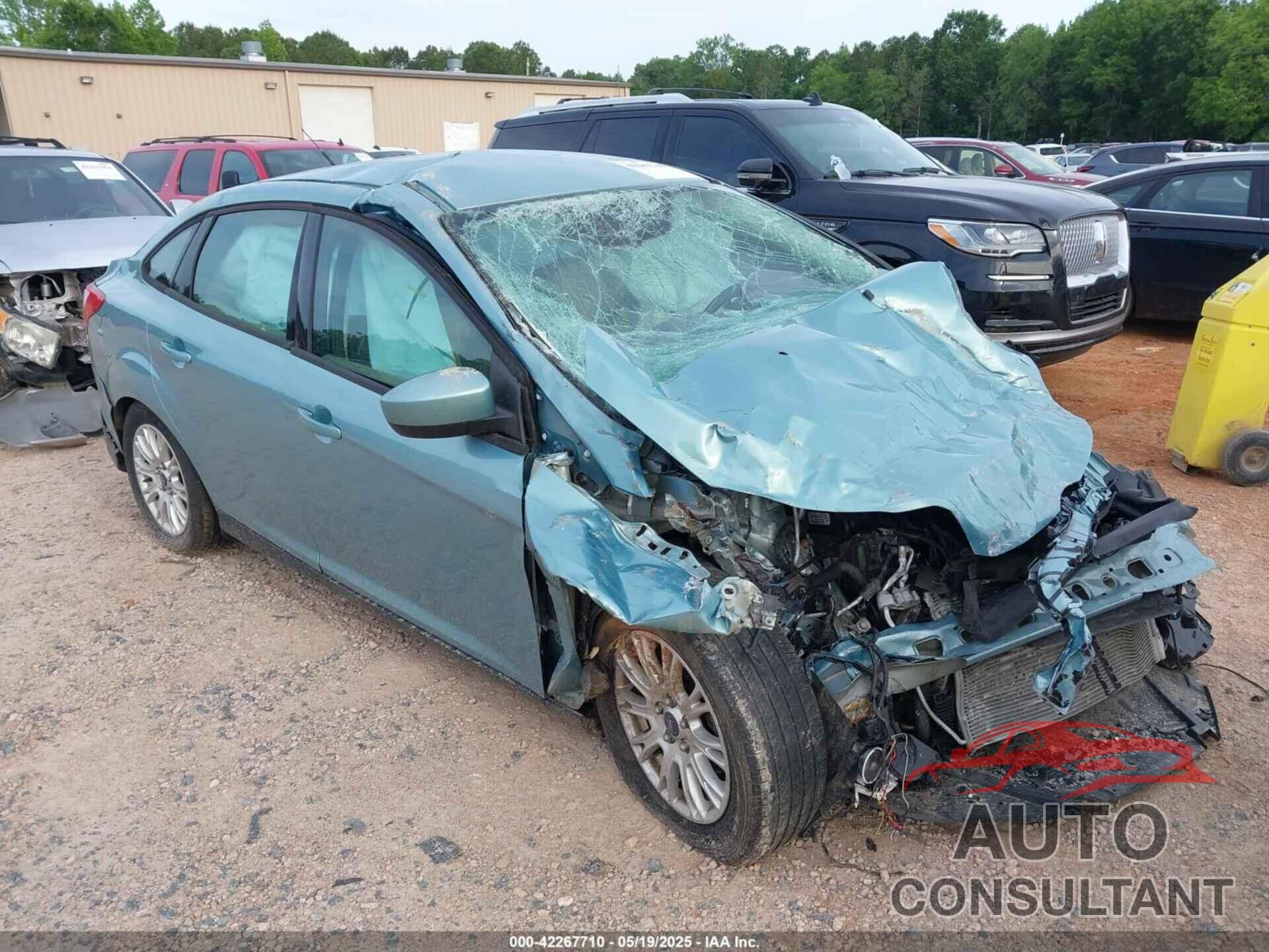 FORD FOCUS 2012 - 1FAHP3F22CL375521