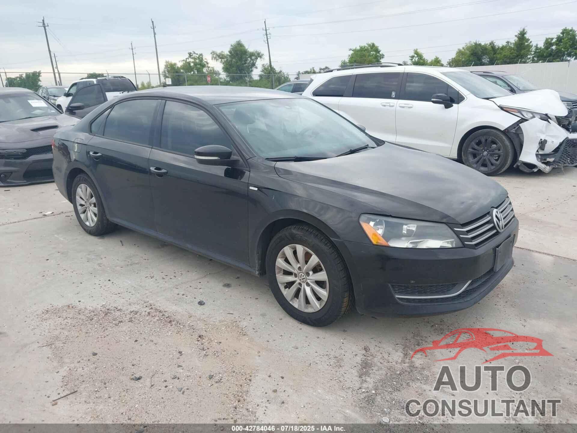 VOLKSWAGEN PASSAT 2014 - 1VWAT7A38EC071608