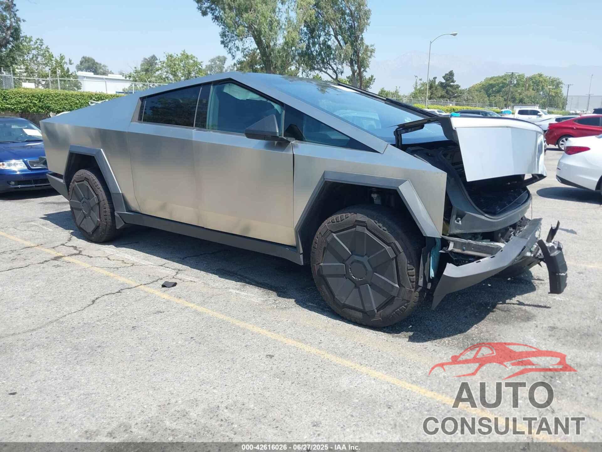 TESLA CYBERTRUCK 2024 - 7G2CEHED6RA026362