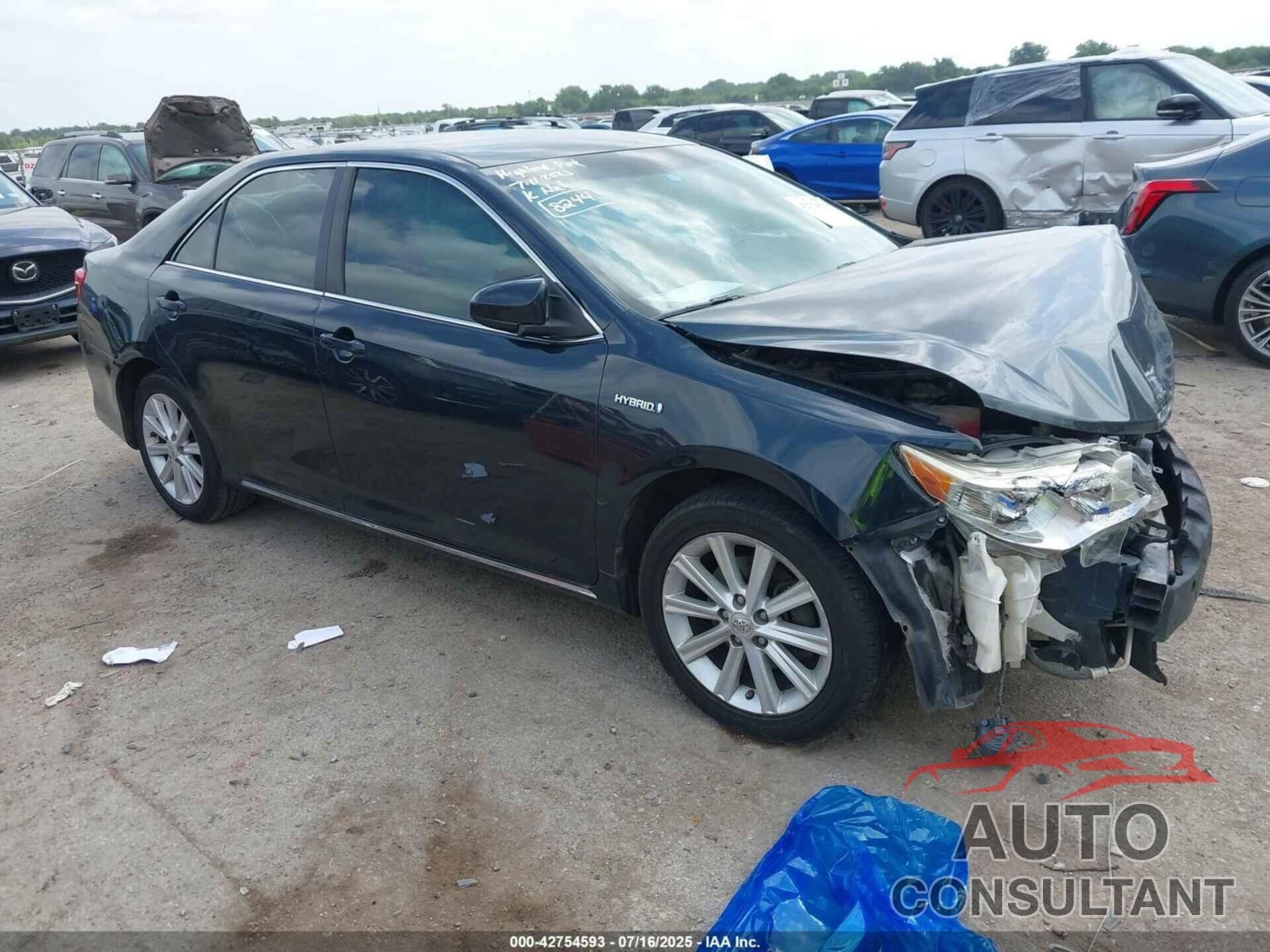 TOYOTA CAMRY HYBRID 2013 - 4T1BD1FK6DU068244