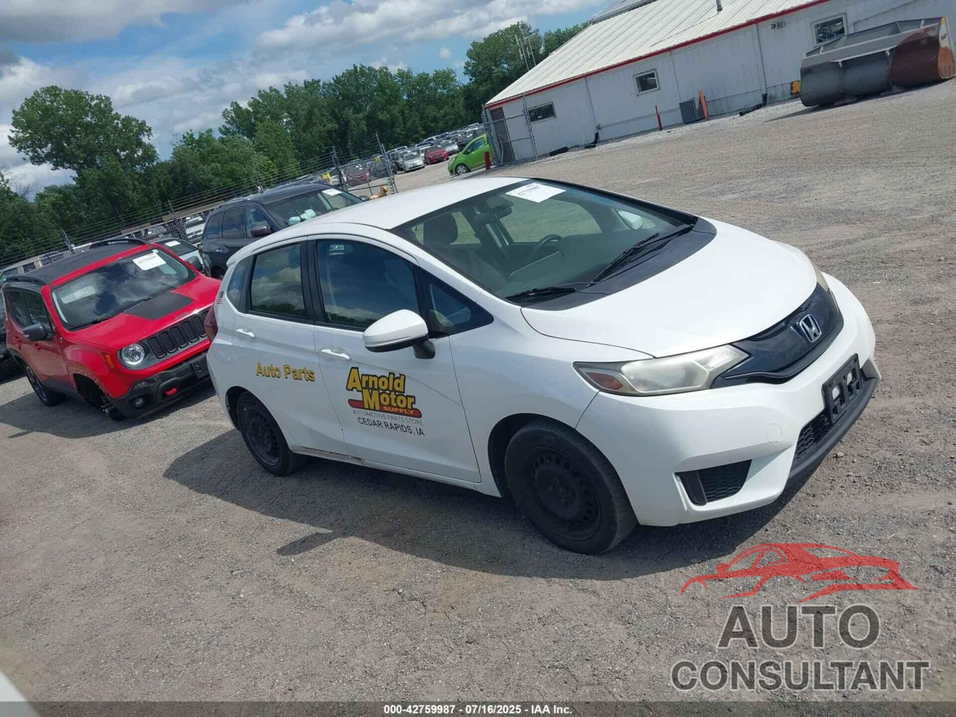 HONDA FIT 2016 - JHMGK5H56GX021845