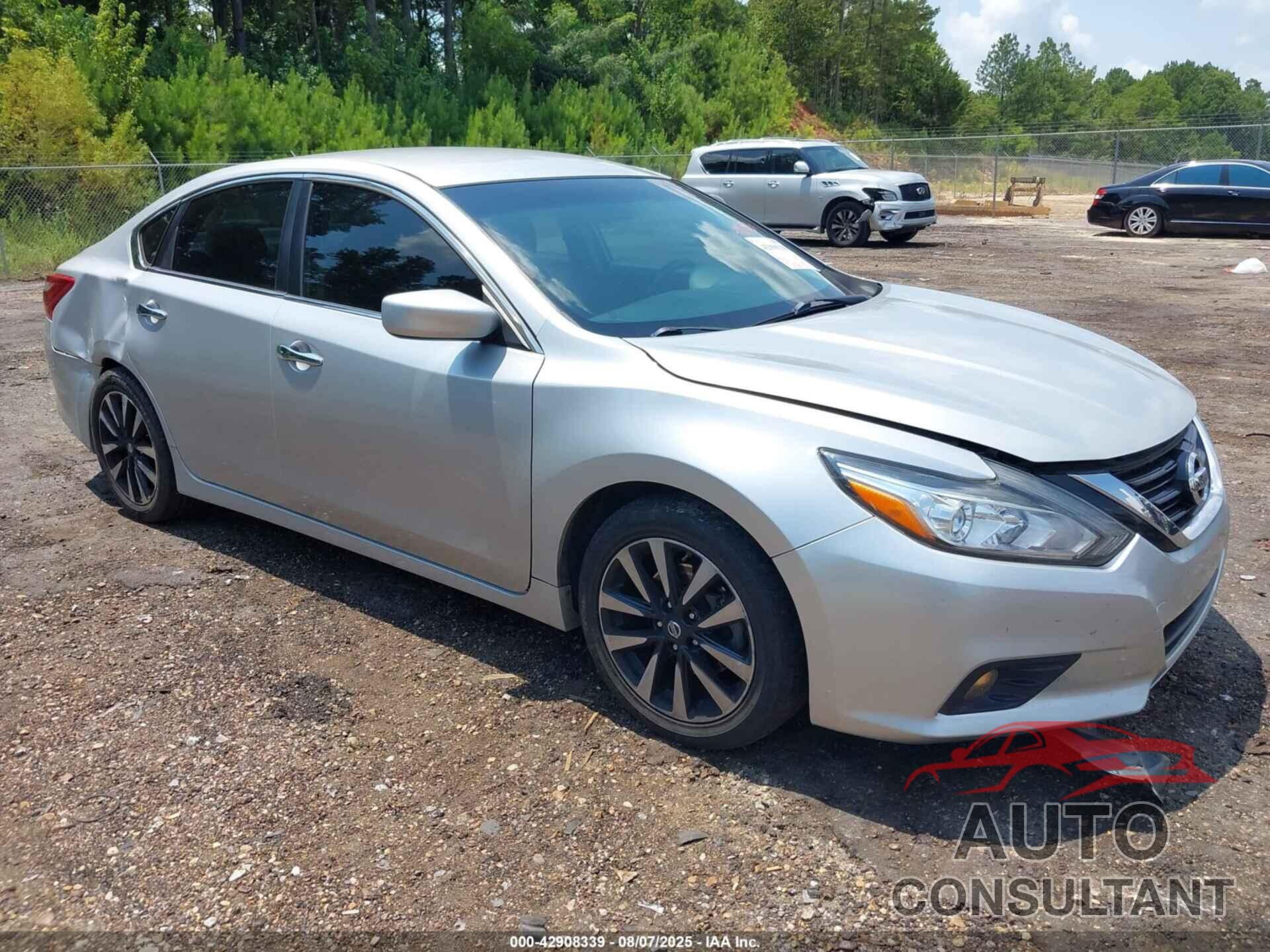 NISSAN ALTIMA 2018 - 1N4AL3AP3JC260472