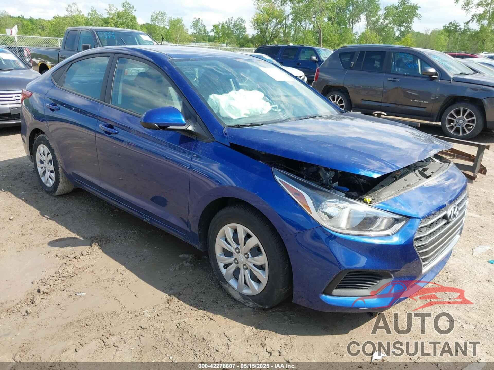 HYUNDAI ACCENT 2022 - 3KPC24A61NE185658