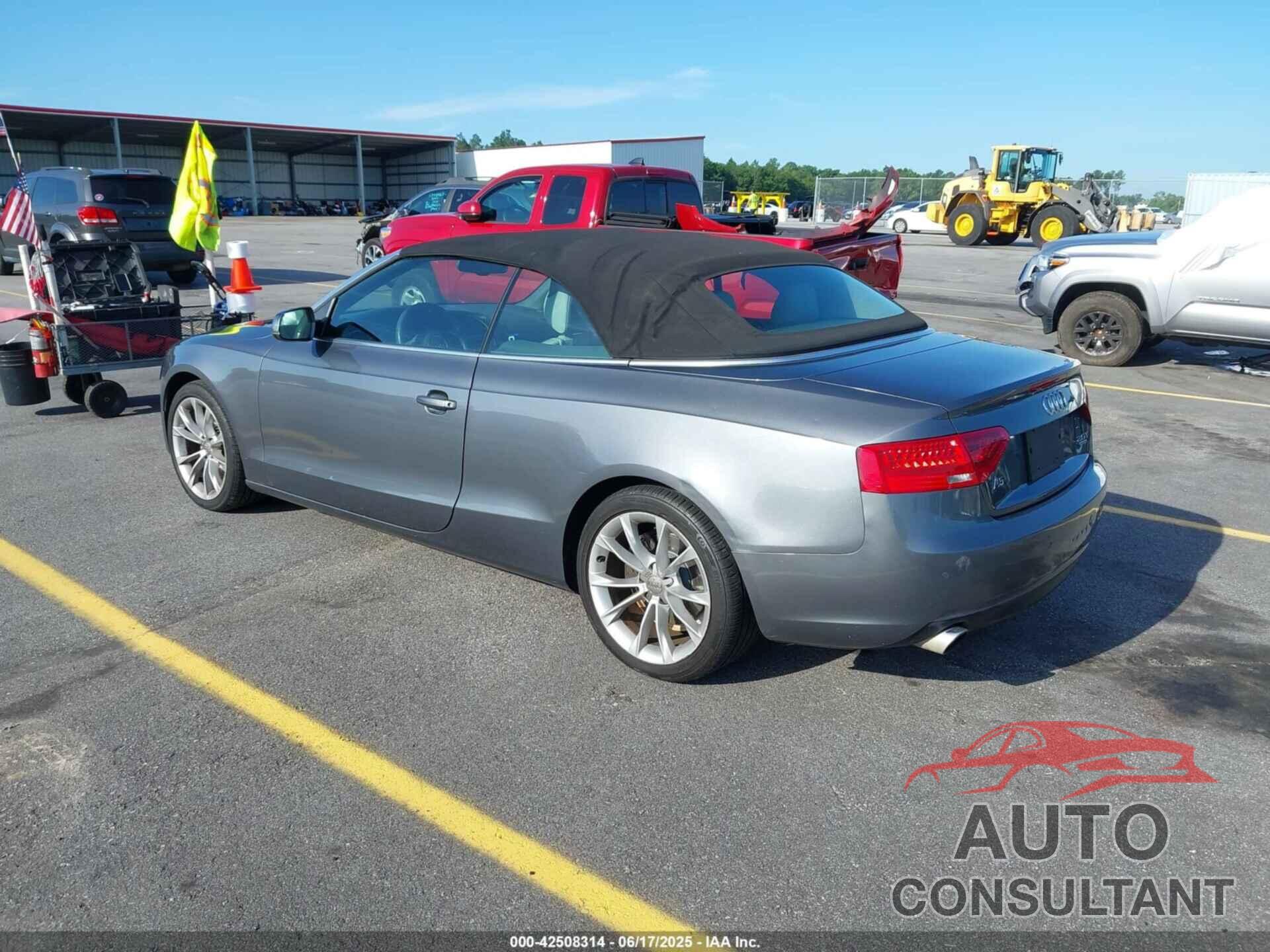 AUDI A5 2013 - WAULFAFH5DN009944