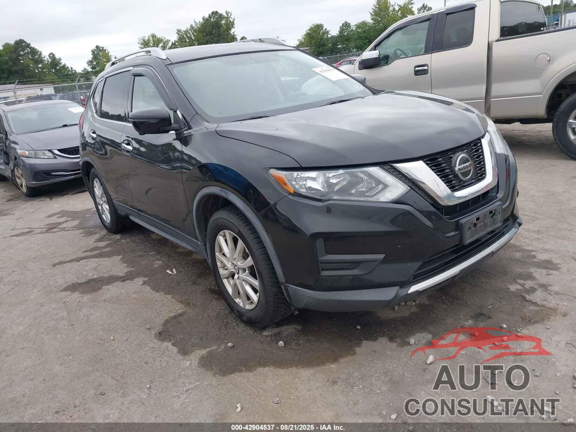 NISSAN ROGUE 2018 - KNMAT2MV8JP615210