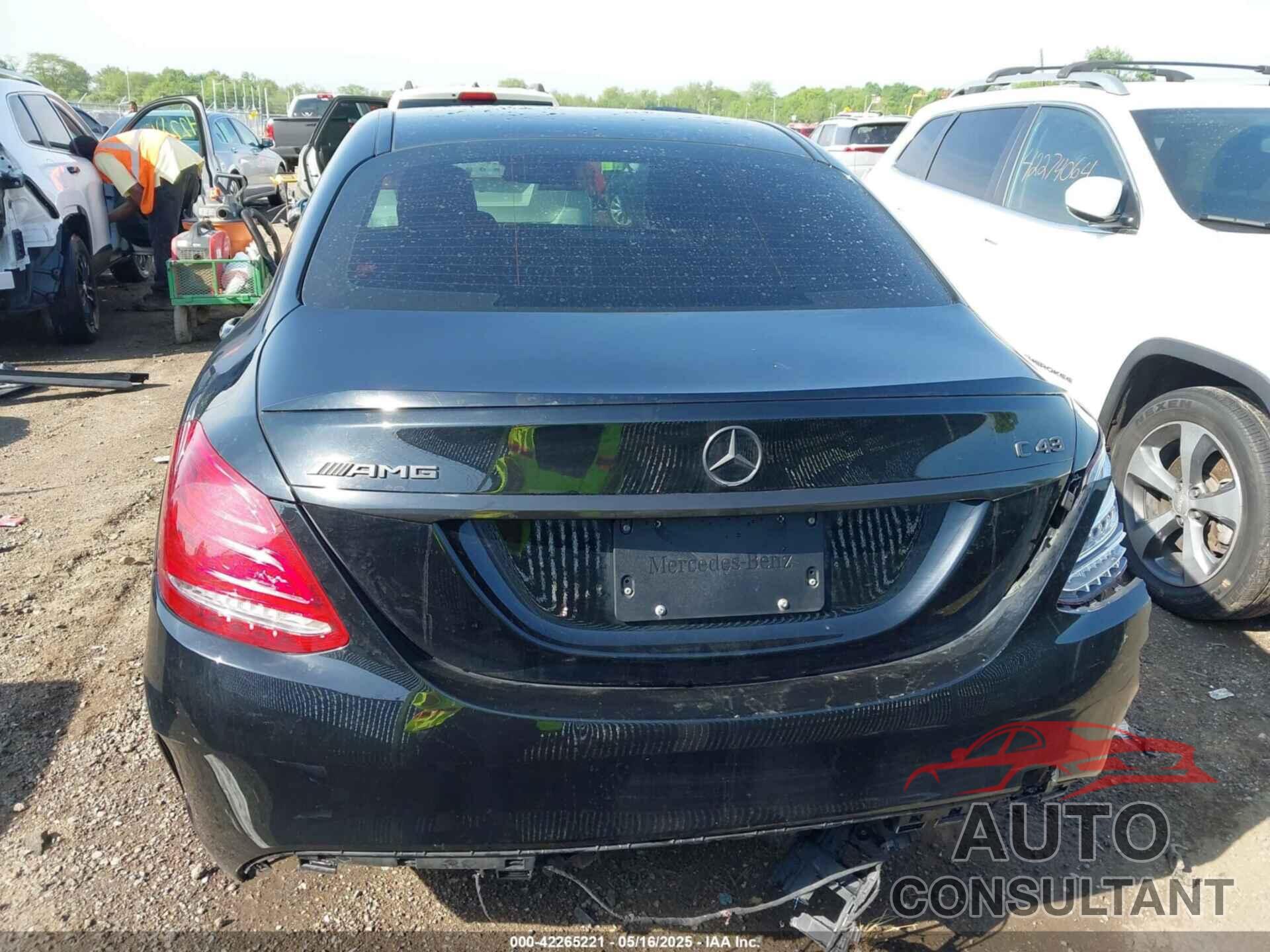 MERCEDES-BENZ AMG C 43 2017 - 55SWF6EB4HU192587