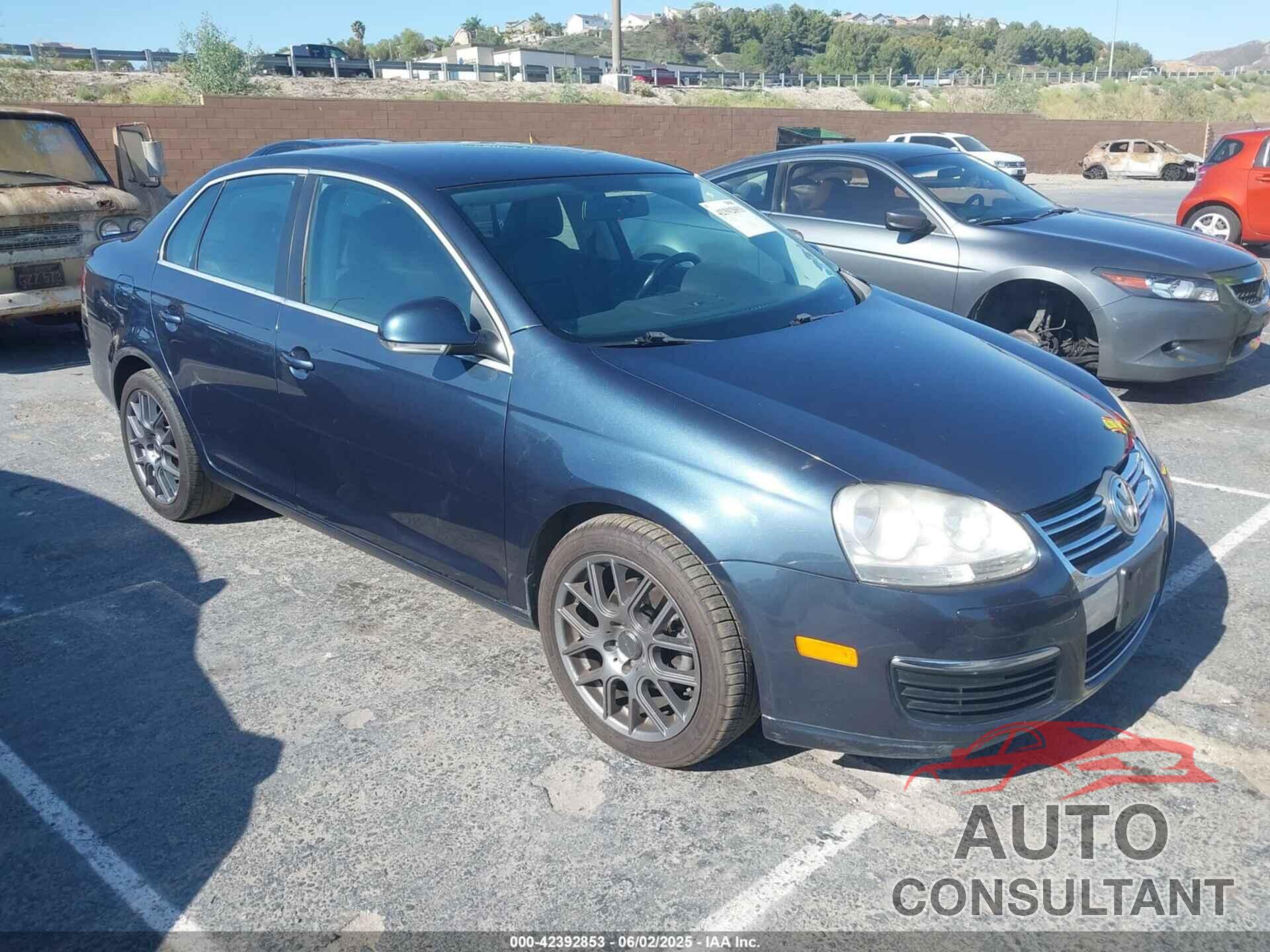 VOLKSWAGEN JETTA 2010 - 3VWAL8AJ4AM027389