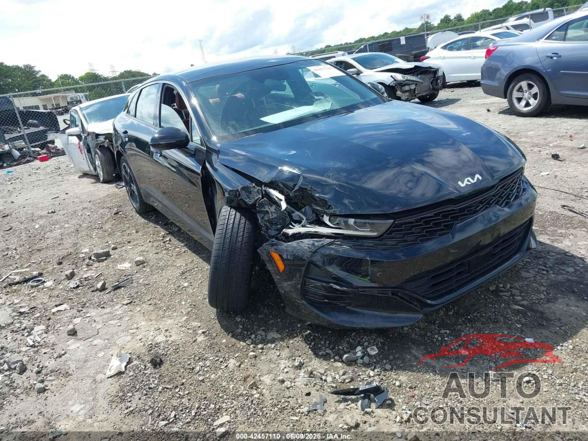 KIA K5 2022 - 5XXG64J28NG106223