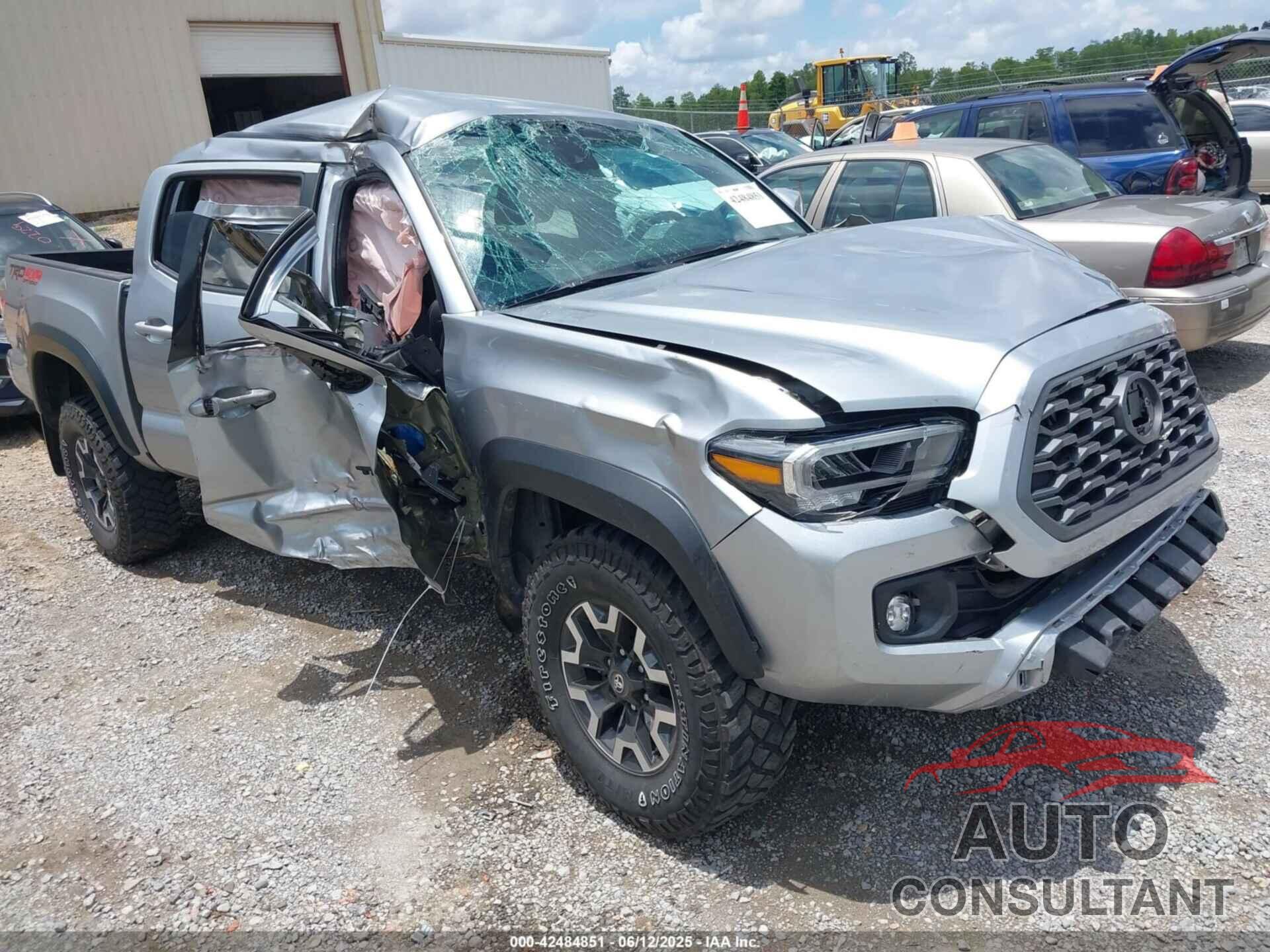 TOYOTA TACOMA 2022 - 3TMCZ5AN3NM504332
