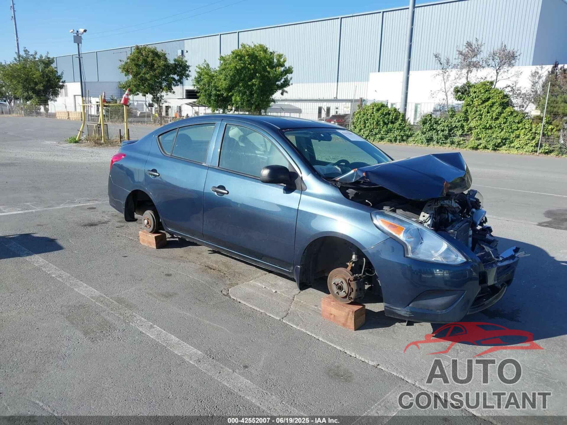 NISSAN VERSA 2015 - 3N1CN7AP5FL817952