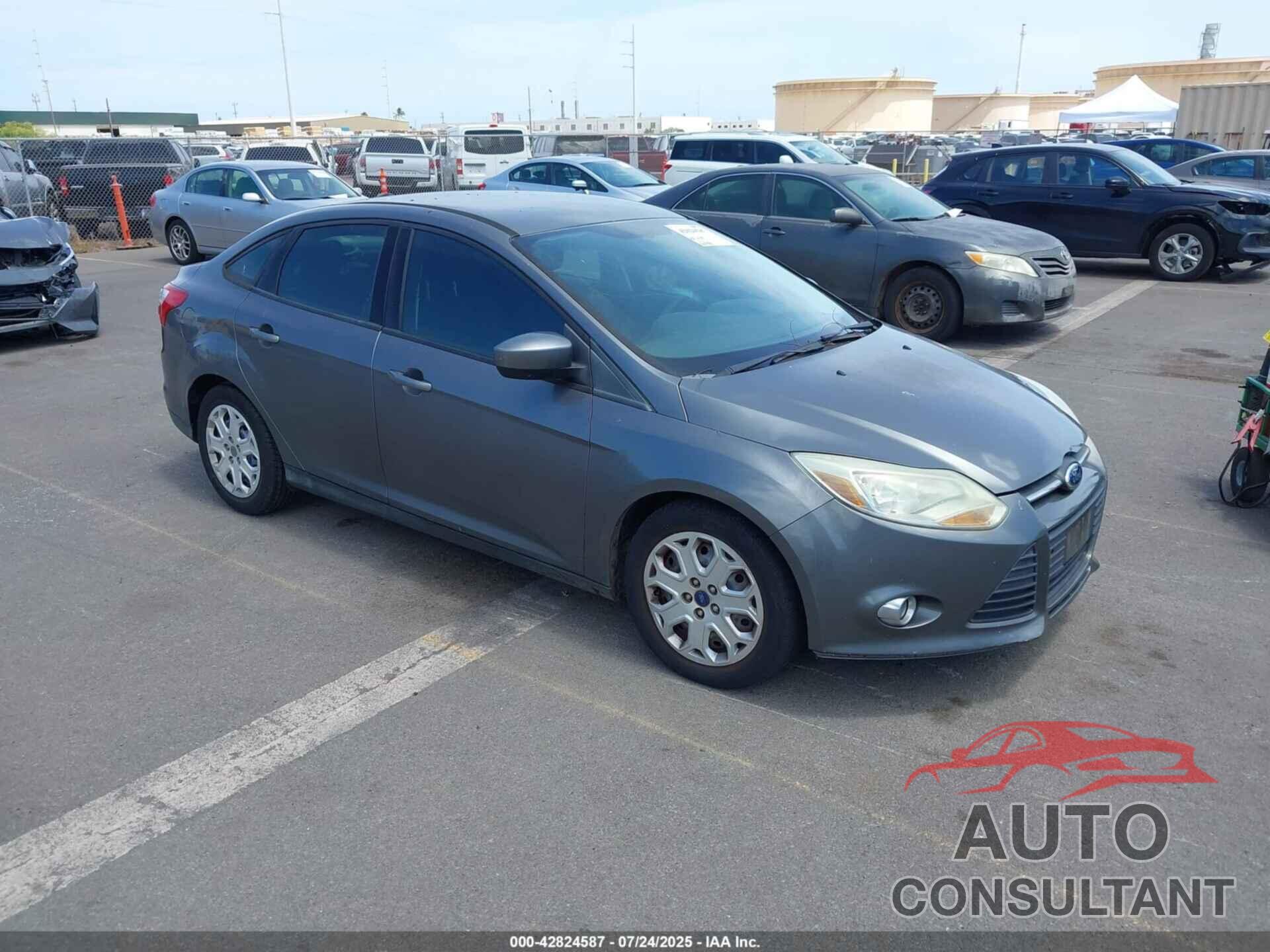 FORD FOCUS 2012 - 1FAHP3F24CL452714