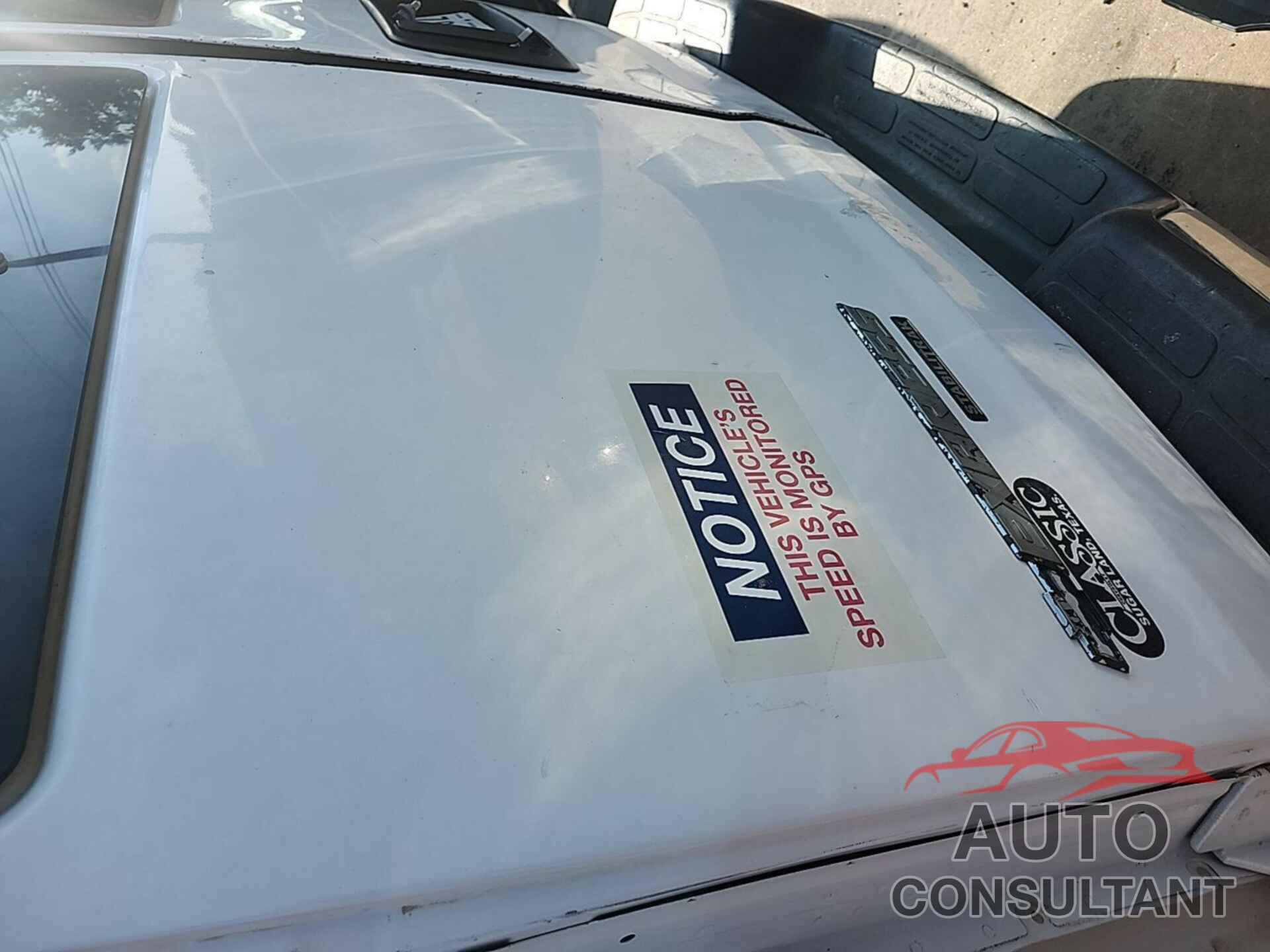 CHEVROLET EXPRESS G2500 2015 - 1GAWGRFF5F1257110