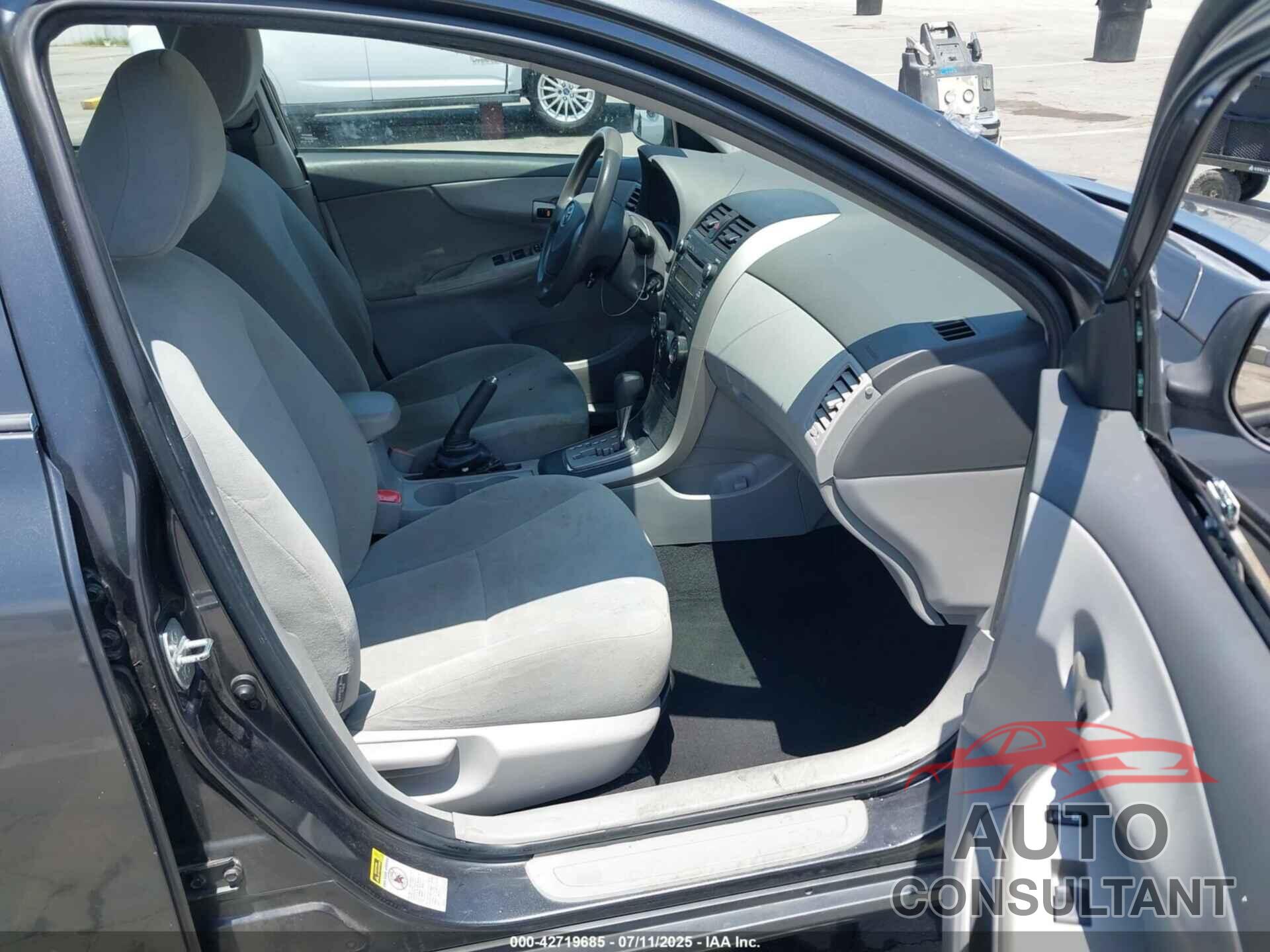 TOYOTA COROLLA 2010 - 1NXBU4EE4AZ286448