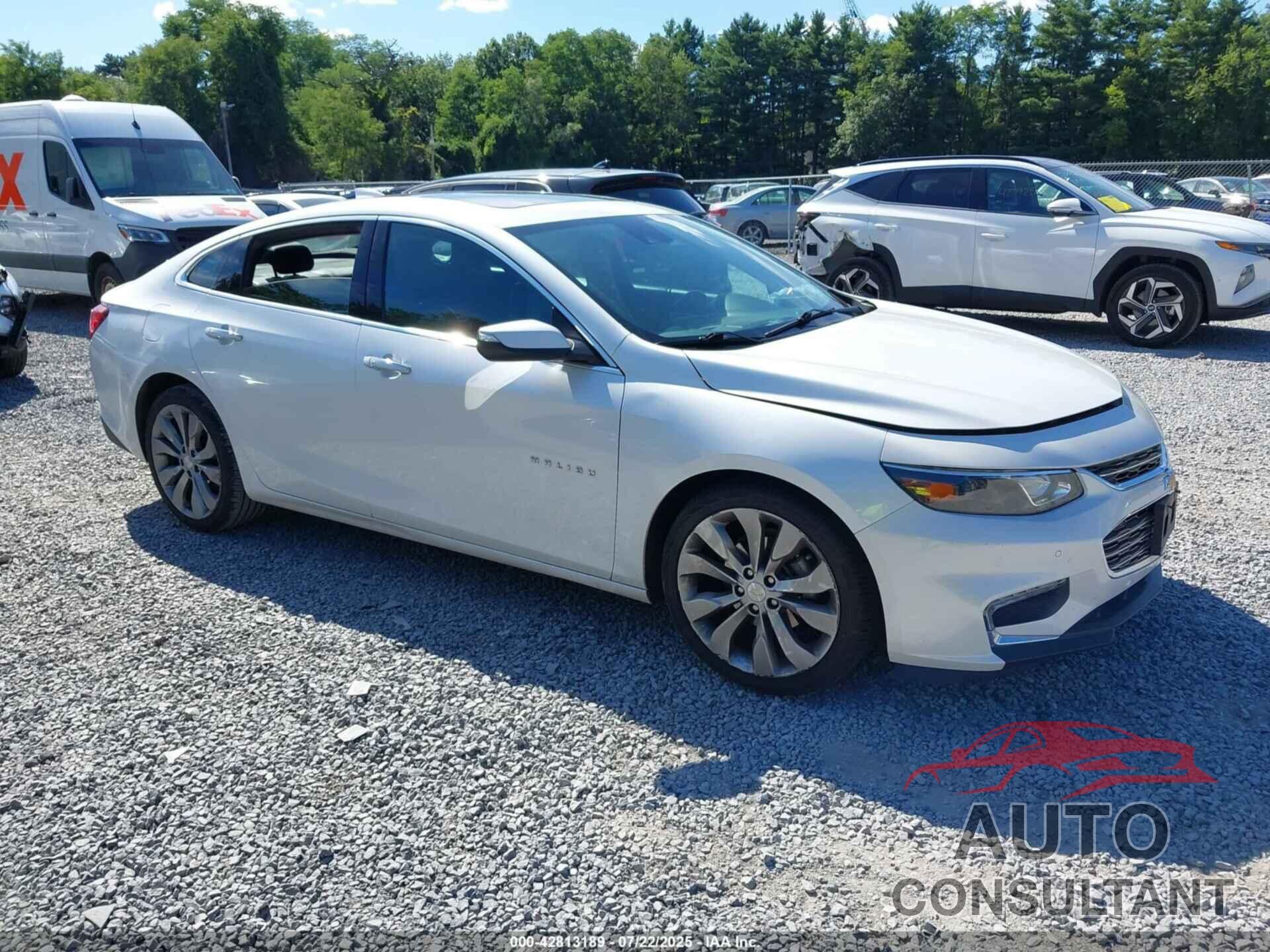 CHEVROLET MALIBU 2017 - 1G1ZH5SX9HF275410