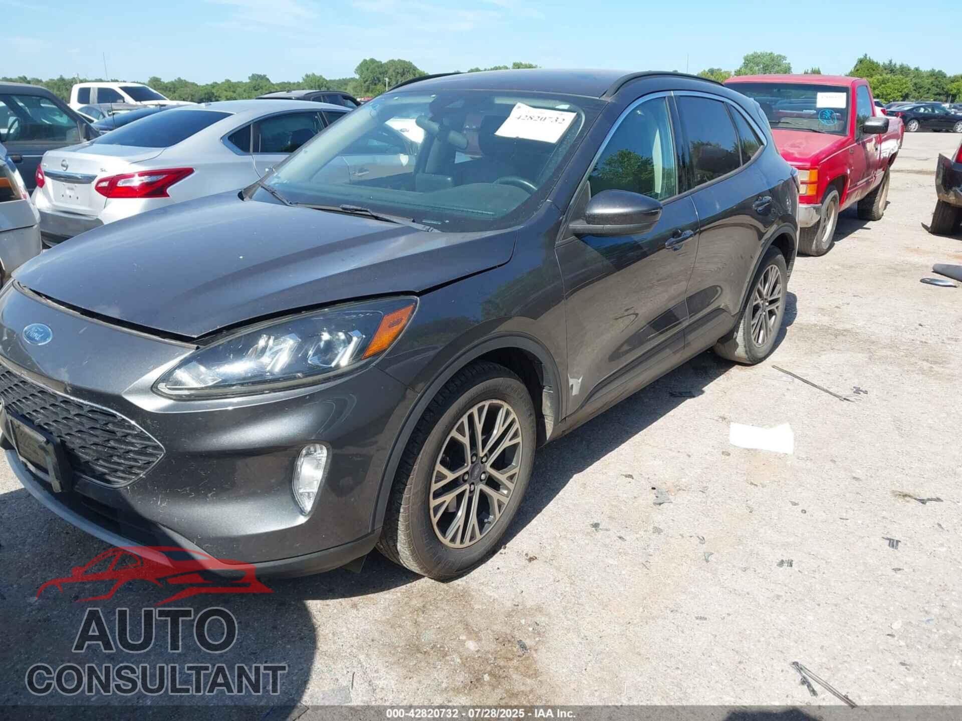 FORD ESCAPE 2020 - 1FMCU0H65LUA76218