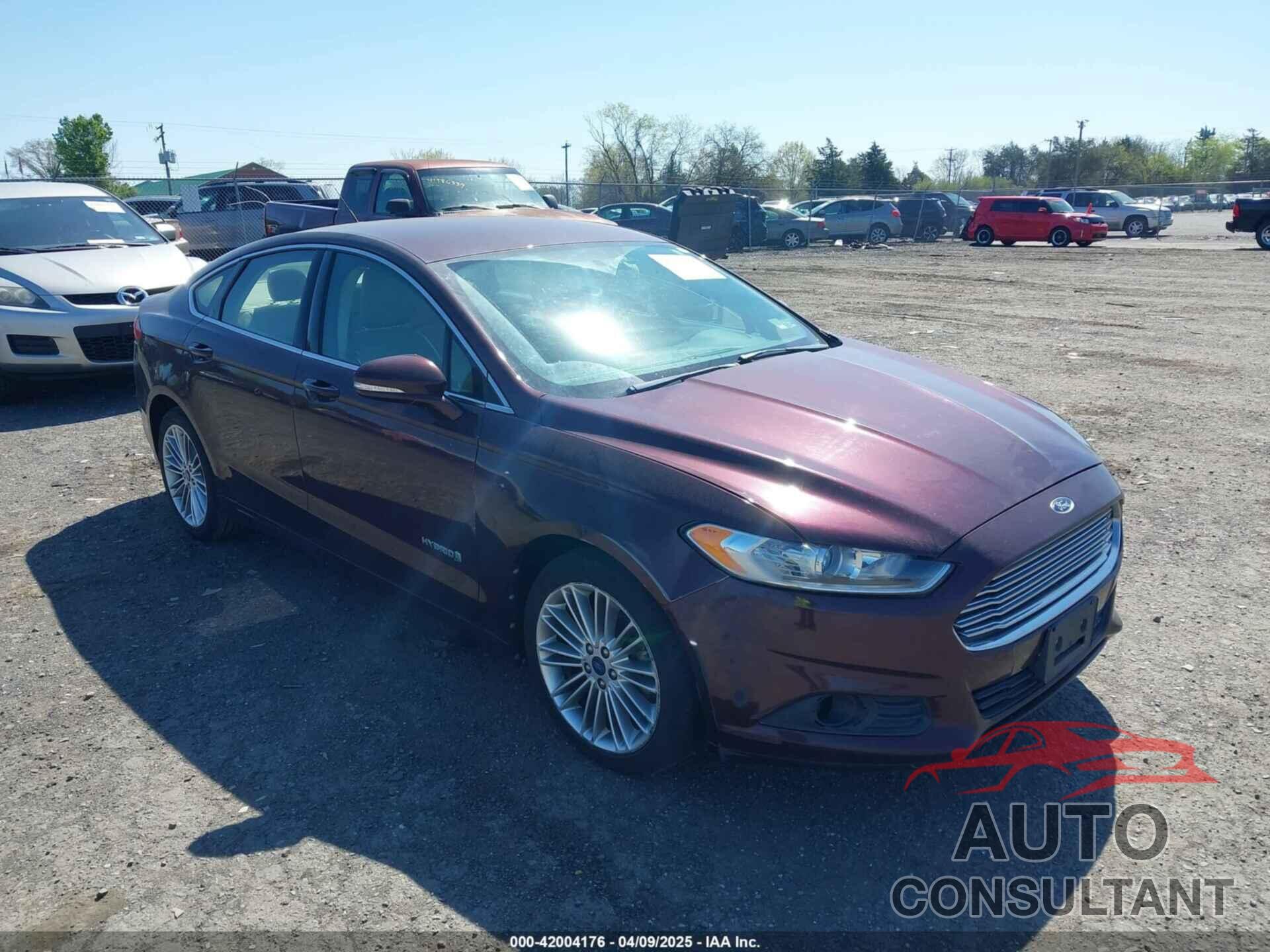 FORD FUSION HYBRID 2013 - 3FA6P0LU3DR225383
