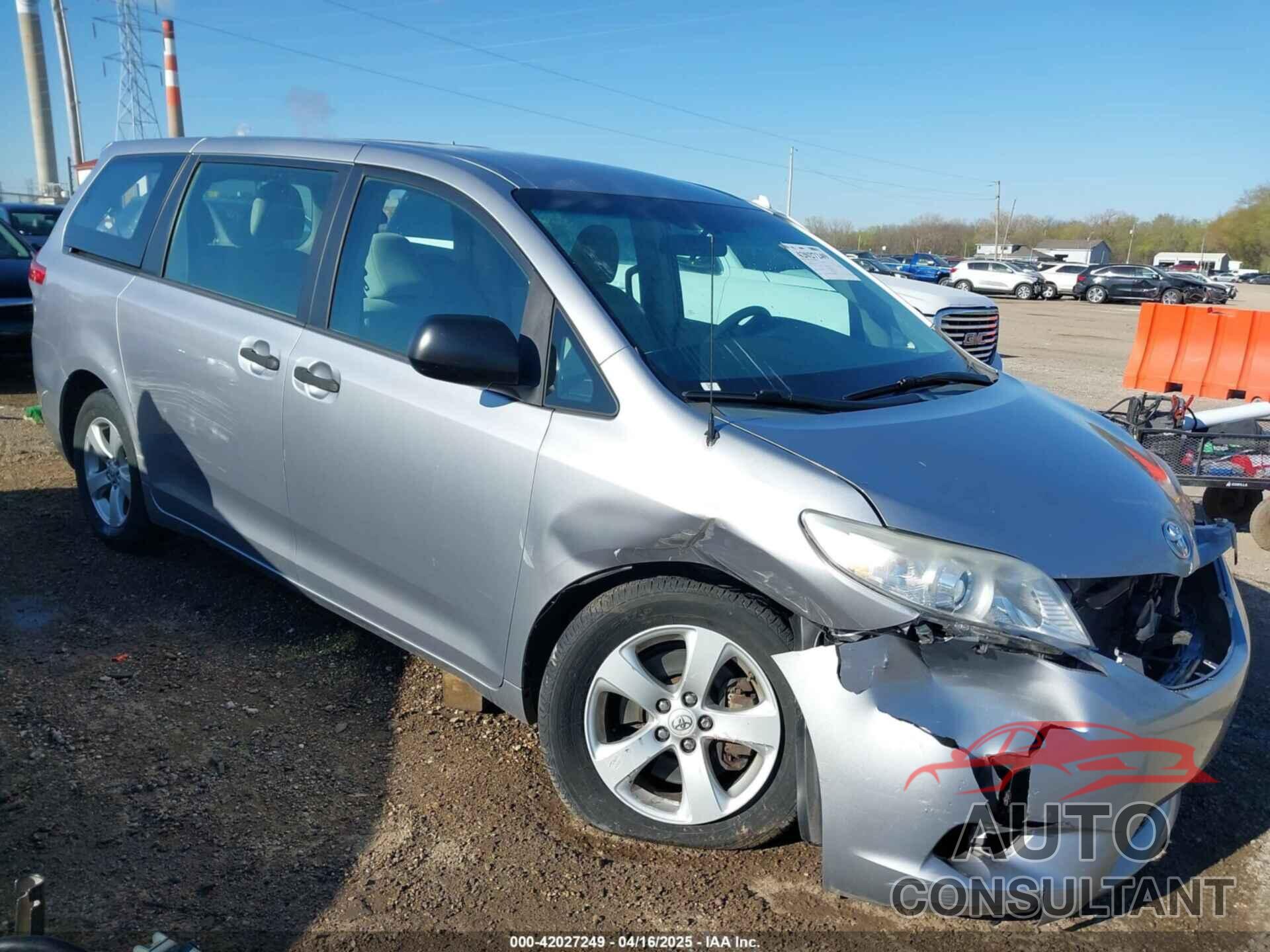 TOYOTA SIENNA 2012 - 5TDZK3DC7CS228568