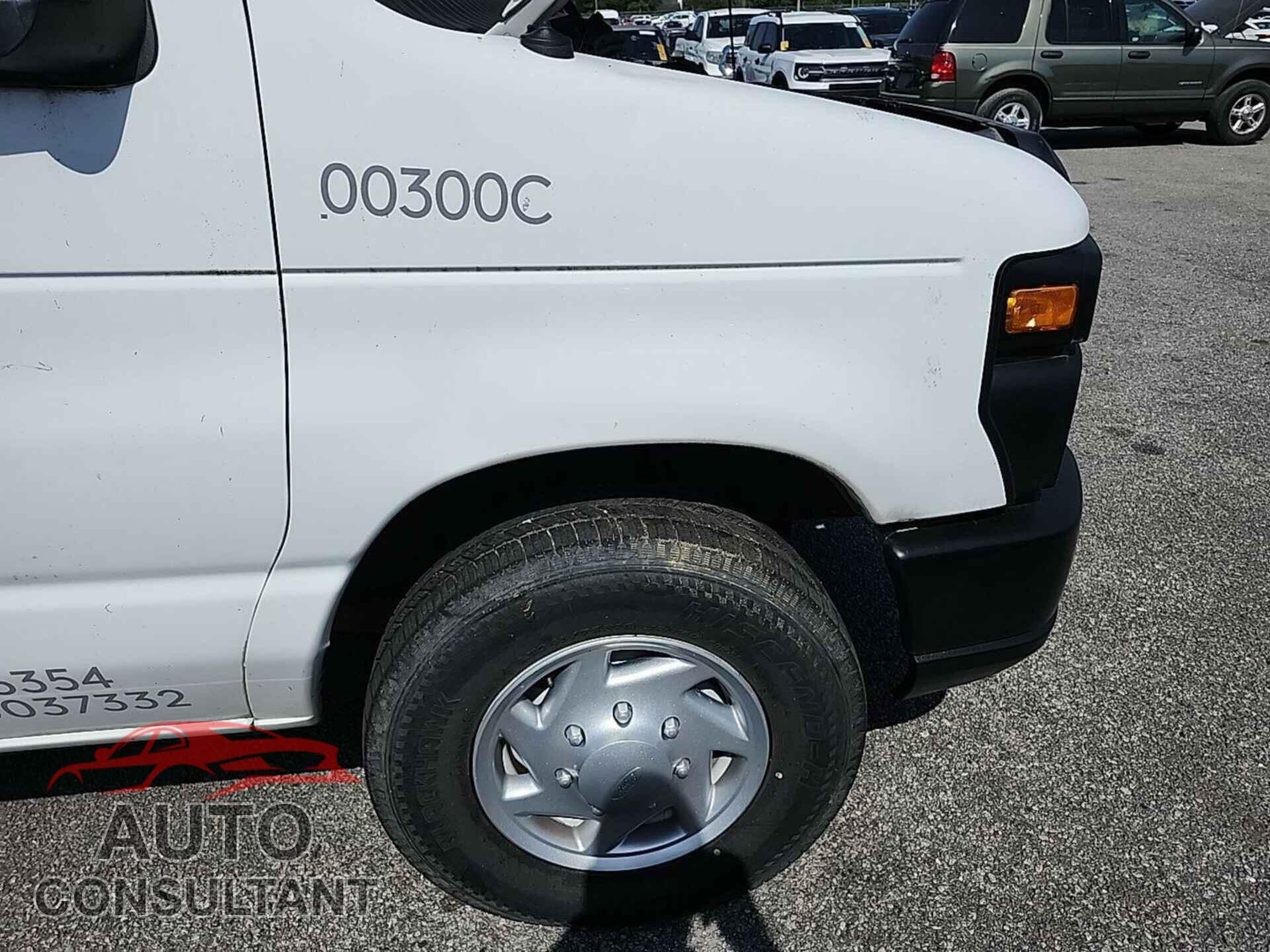 FORD ECONOLINE 2011 - 1FTNE2EL8BDA76552