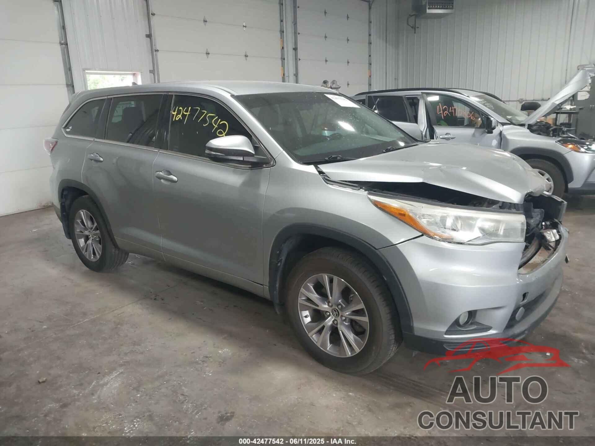TOYOTA HIGHLANDER 2016 - 5TDBKRFH4GS248571